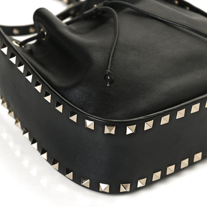 Valentino Garavani Vitello Rockstud Bucket Bag Black 11 of 12