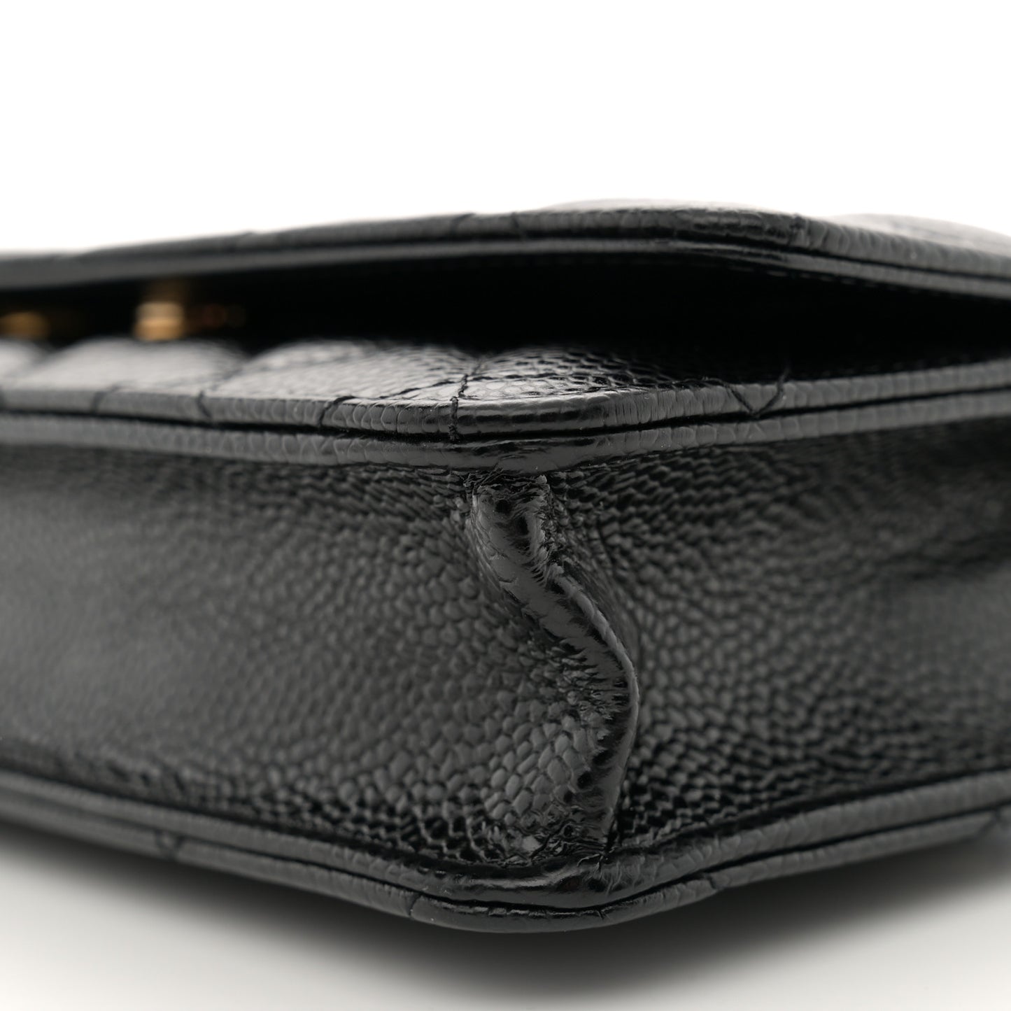 Caviar Quilted Wallet on Chain WOC Black