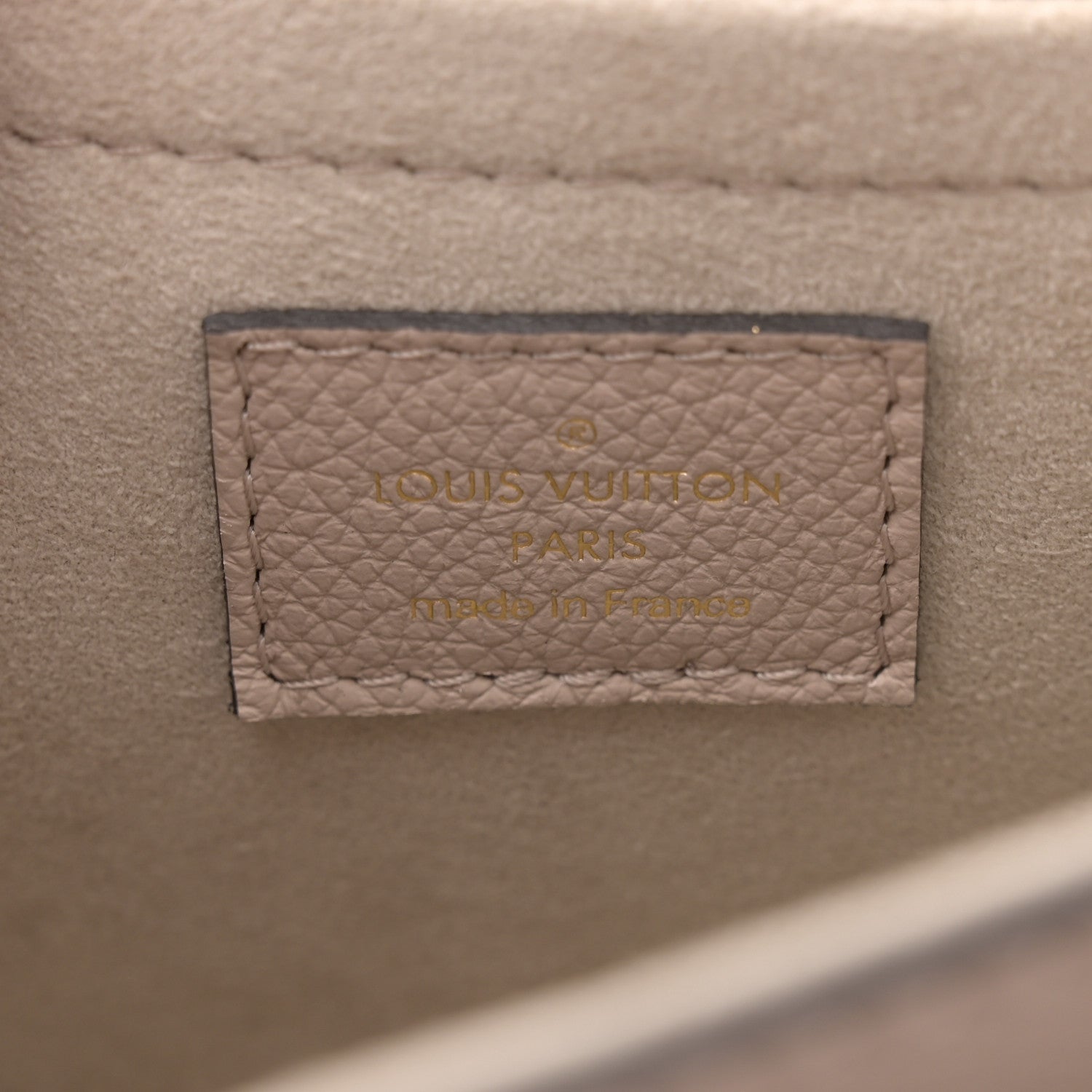 Louis Vuitton Grained Calfskin Lockme Tender Greige 6 of 9