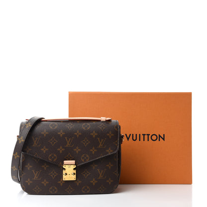 Louis Vuitton Monogram Pochette Metis 12 of 12