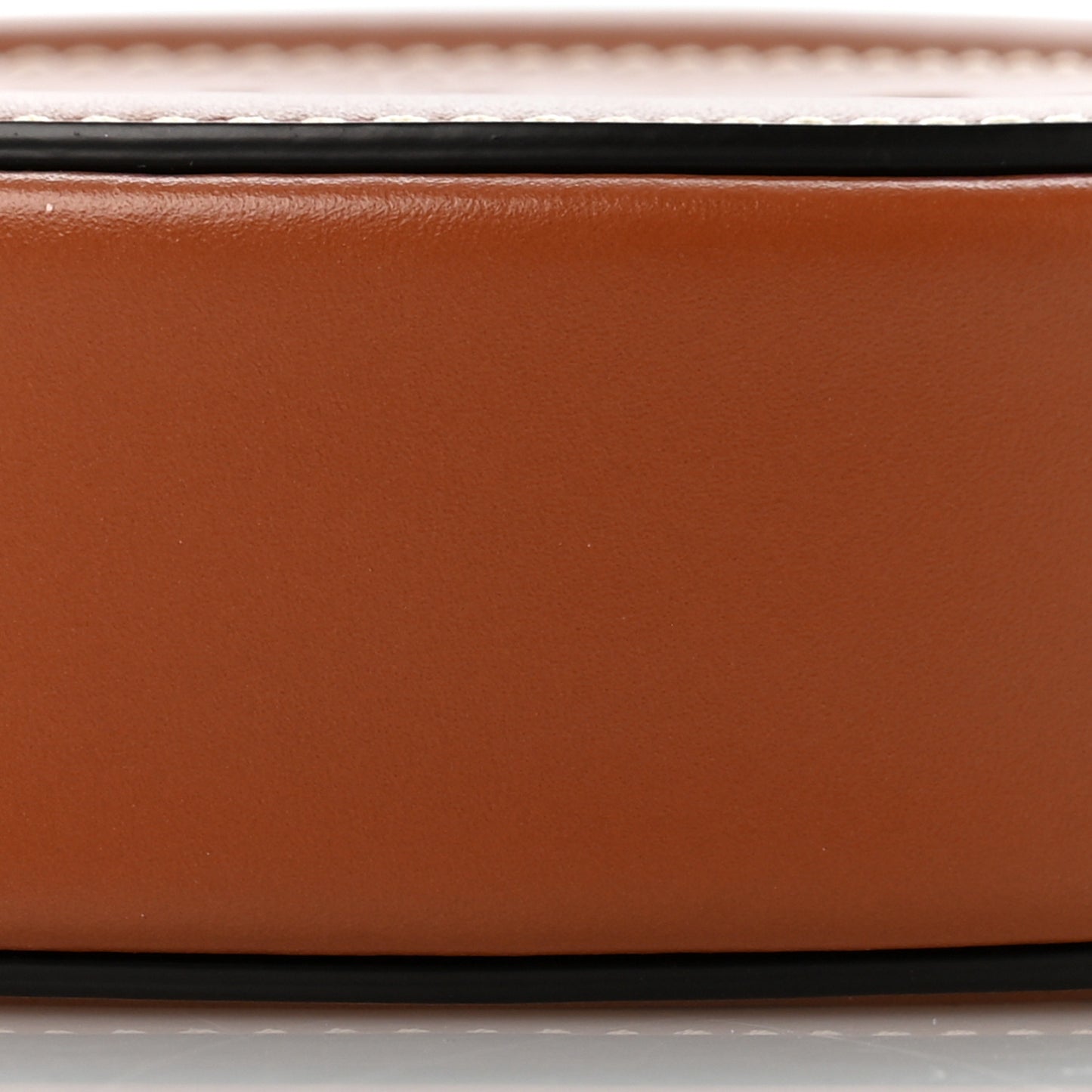 Smooth Calfskin Cuir Small Triomphe Oval Crossbody Purse Tan