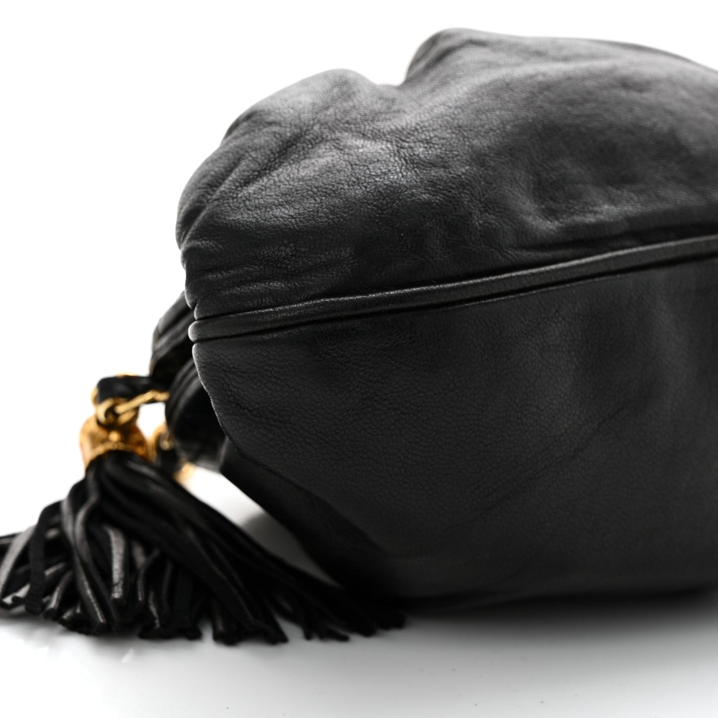 Lambskin Quilted Tassel Kiss Lock Evening Clutch With Chain Black
