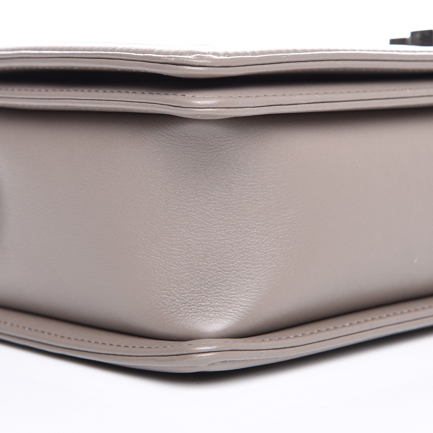 Chanel Calfskin Chevron New Medium Boy Flap Grey 8 of 10