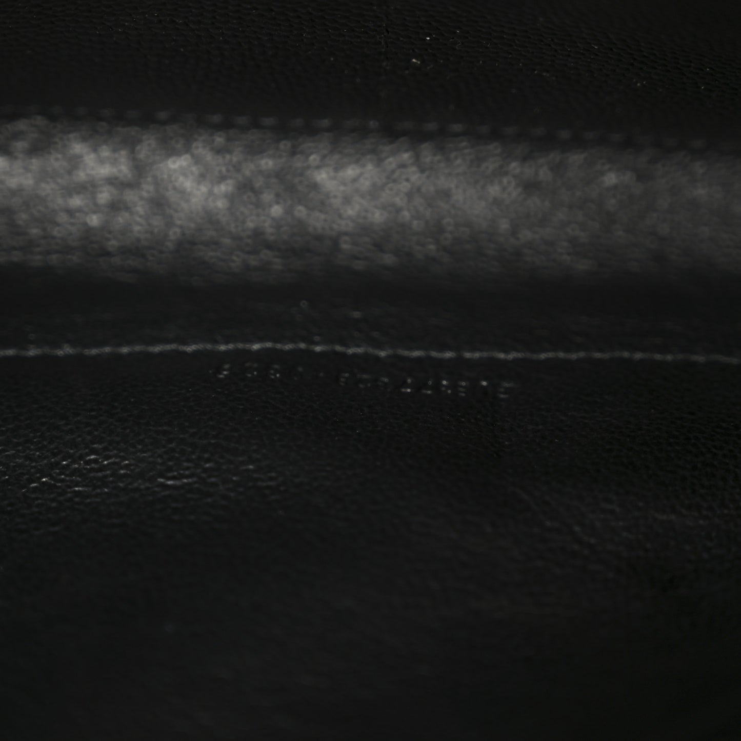 Grain De Poudre Matelasse Chevron Monogram Chain Wallet Black