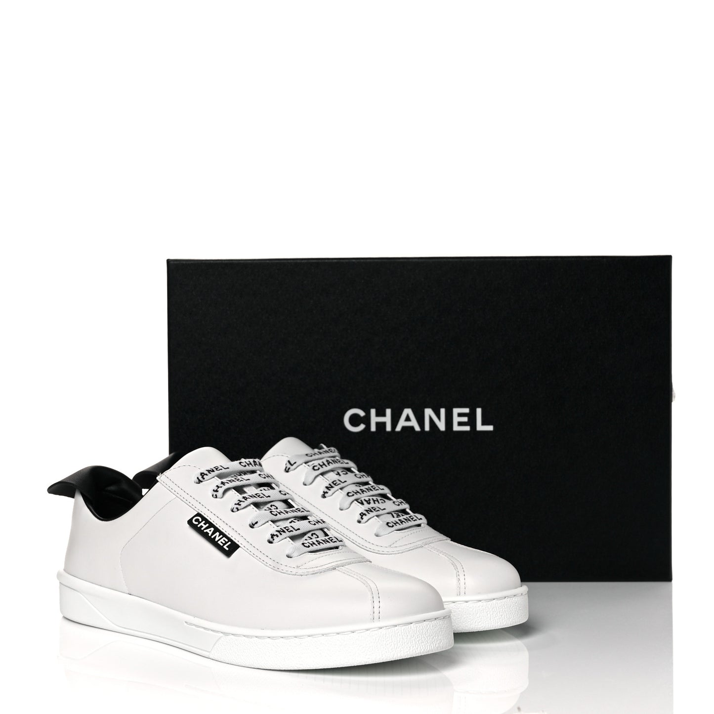 Calfskin CC Womens Sneakers 39.5 White