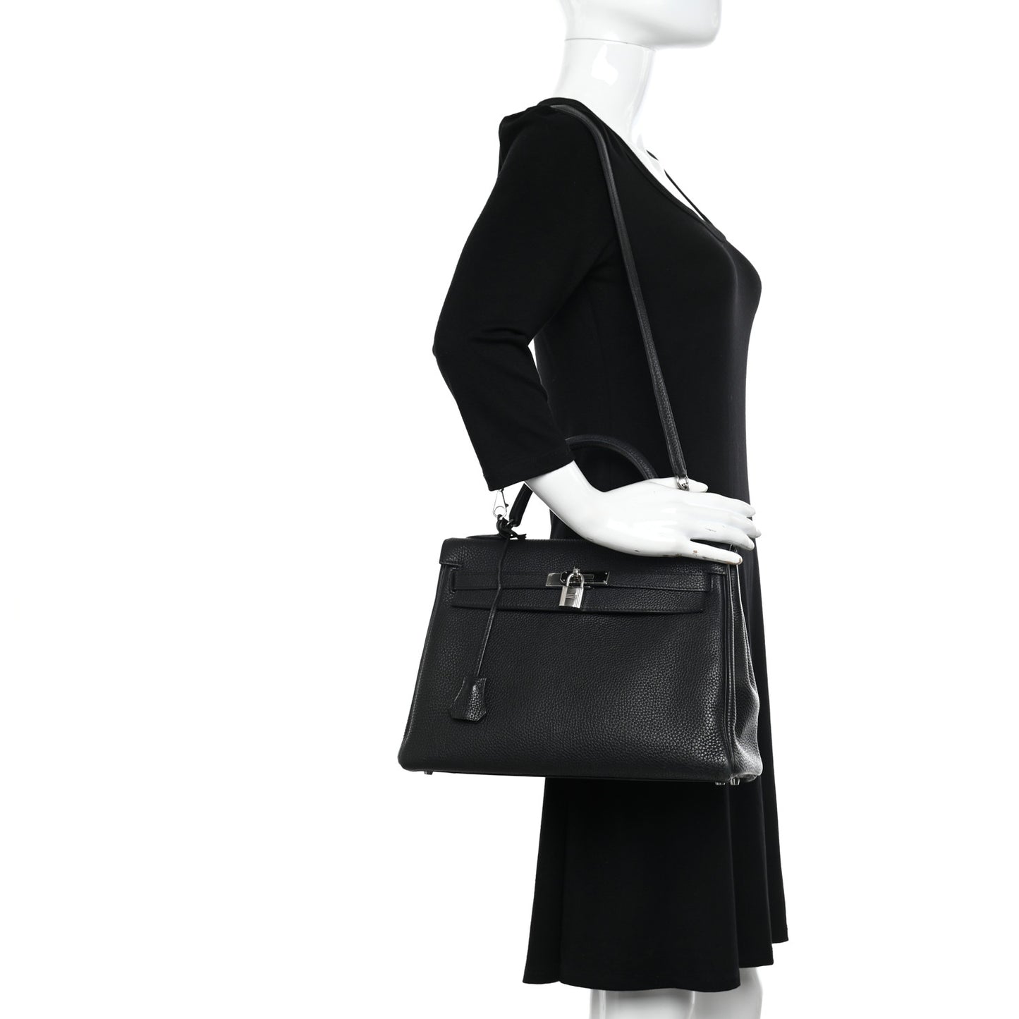 Togo Kelly Retourne 32 Black