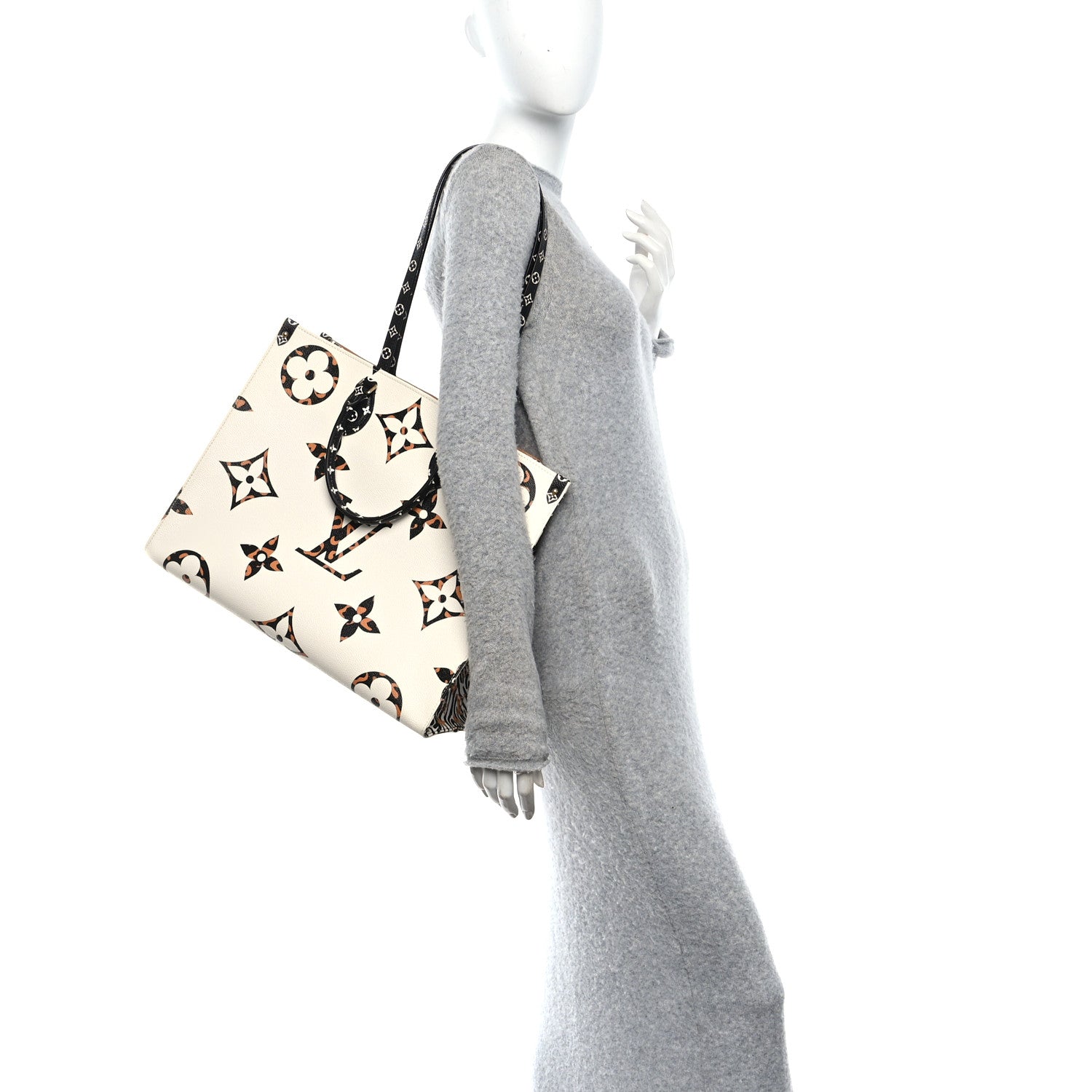 Louis Vuitton Monogram Giant Jungle Onthego GM Ivory 2 of 9