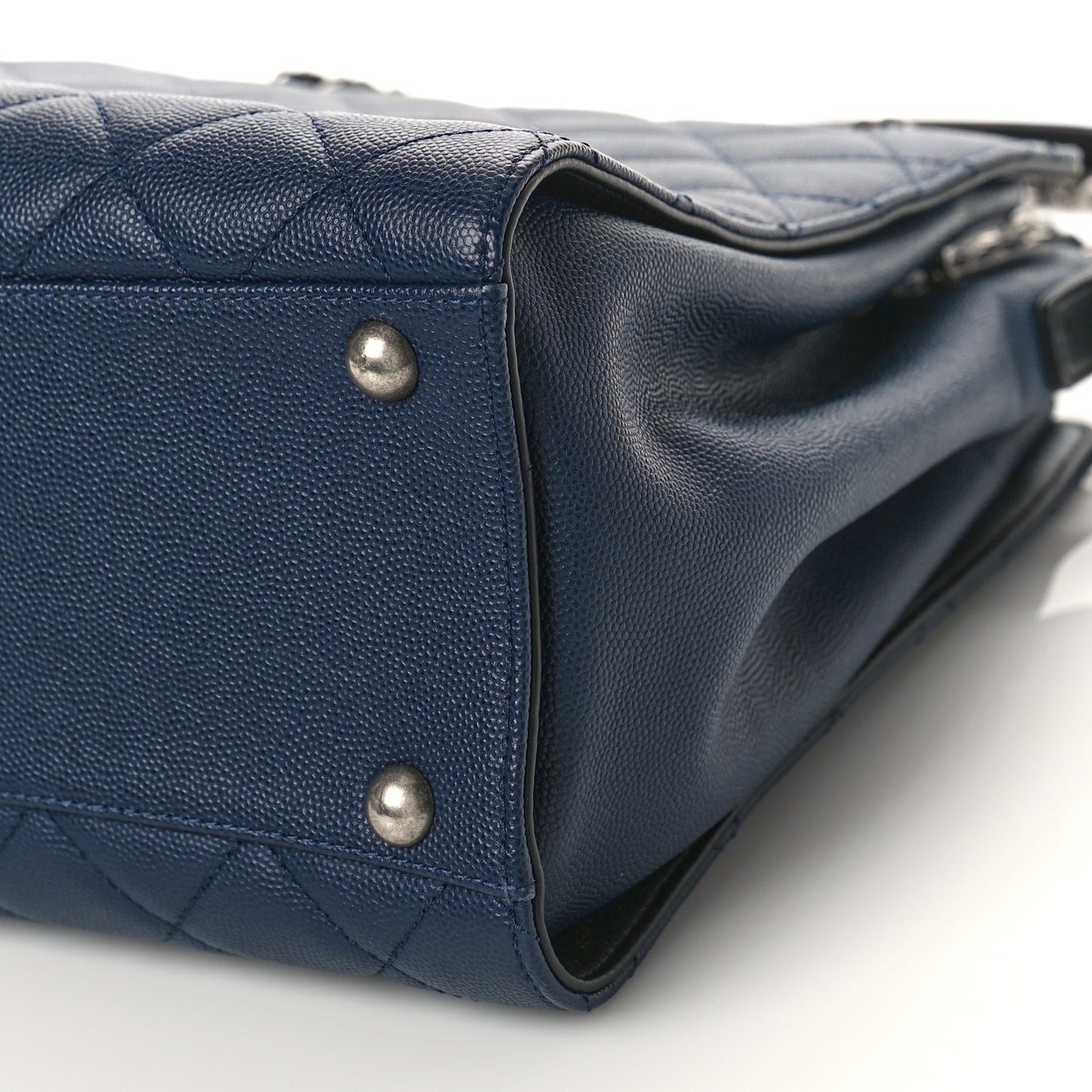 Caviar Quilted Medium CC Bucket Bag Dark Blue
