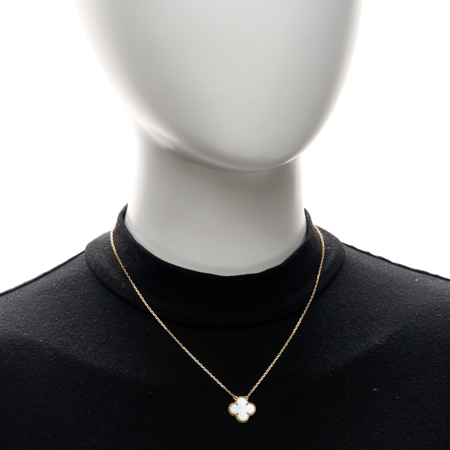 18K Yellow Gold Mother of Pearl Vintage Alhambra Pendant Necklace