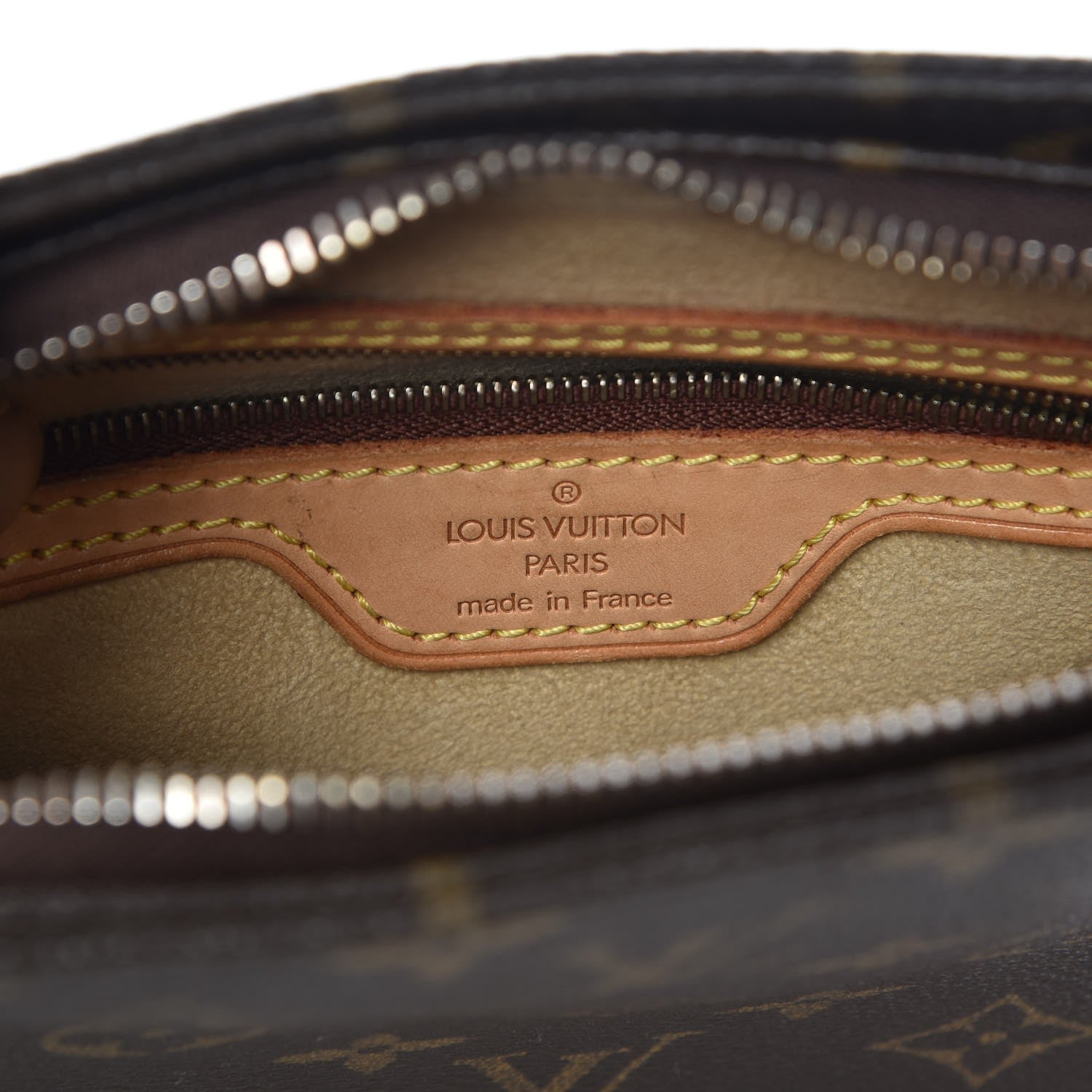 Louis Vuitton Monogram Looping MM 5 of 7