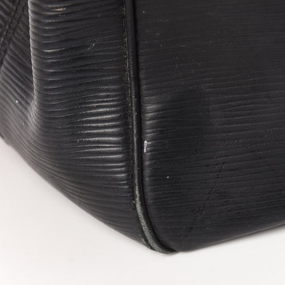 Louis Vuitton Epi Passy GM Black 29 of 35