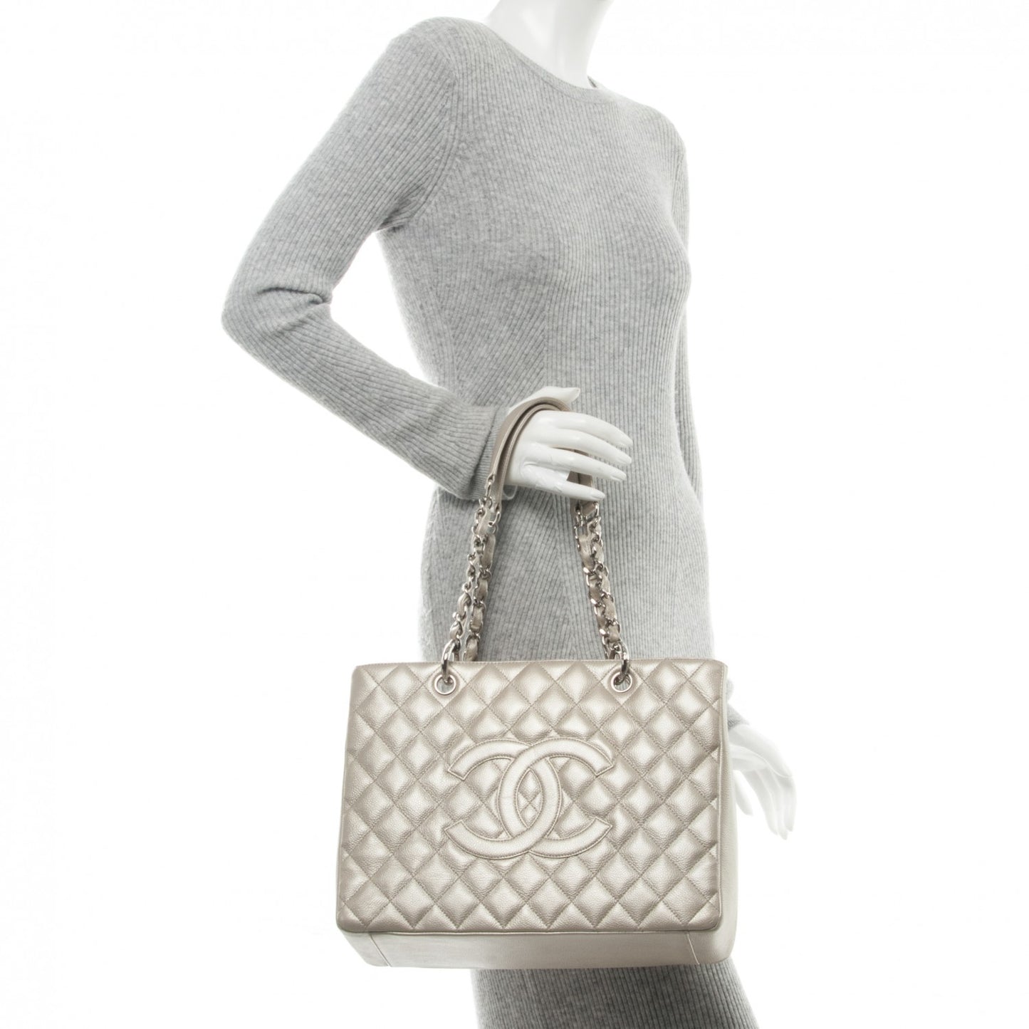 Caviar Quilted Grand Shopping Tote GST Pearl