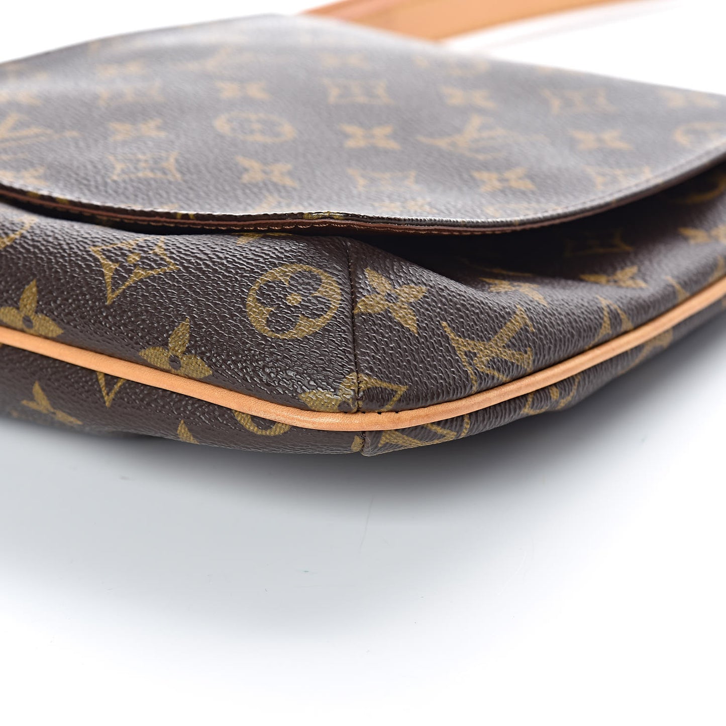 Monogram Musette Salsa