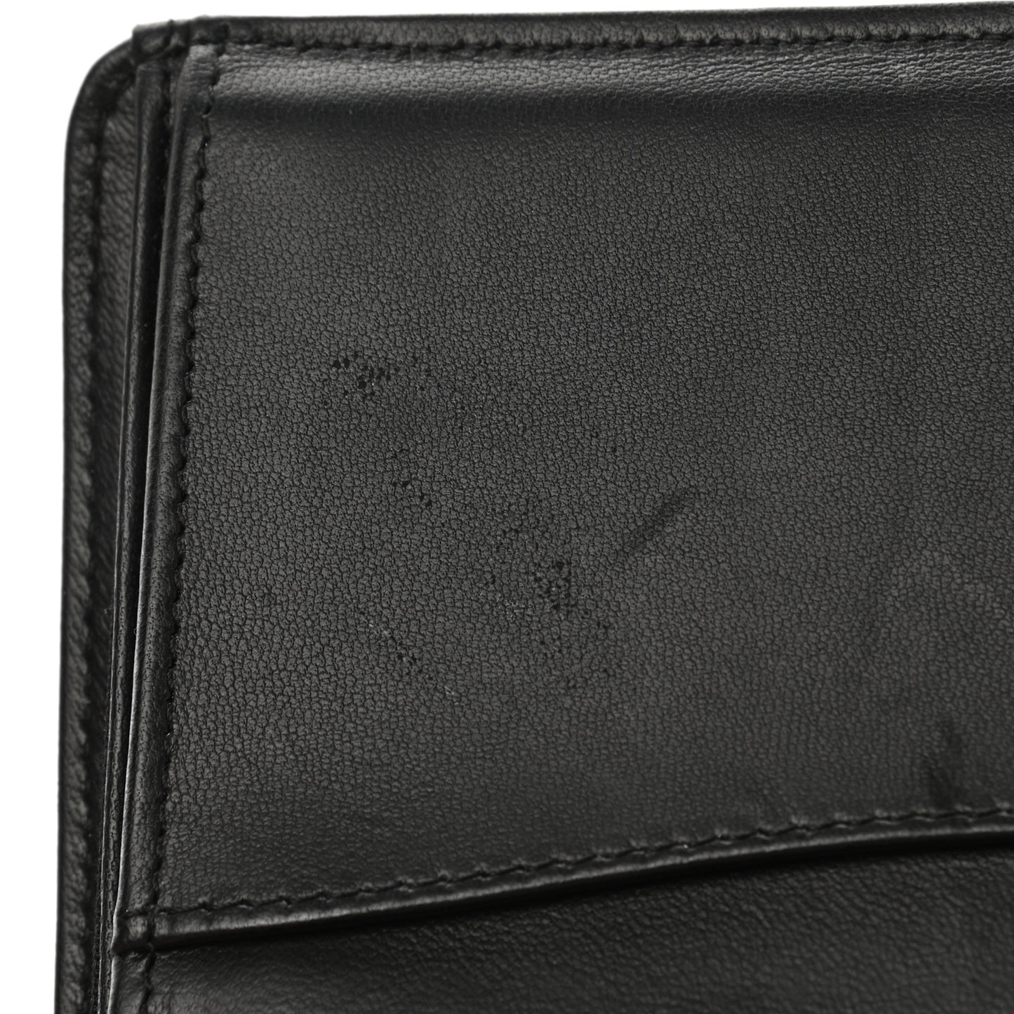 Lambskin Quilted Yen Wallet Black