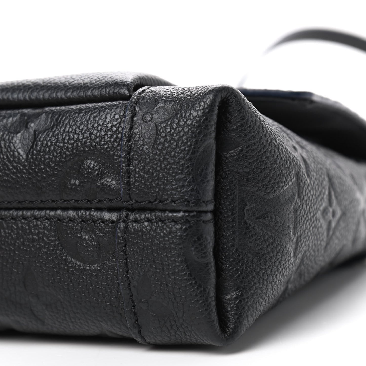 Empreinte Blanche BB Black