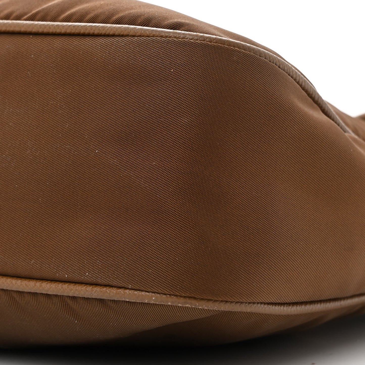 Tessuto Nylon Saffiano Re-Edition 2005 Shoulder Bag Cacao