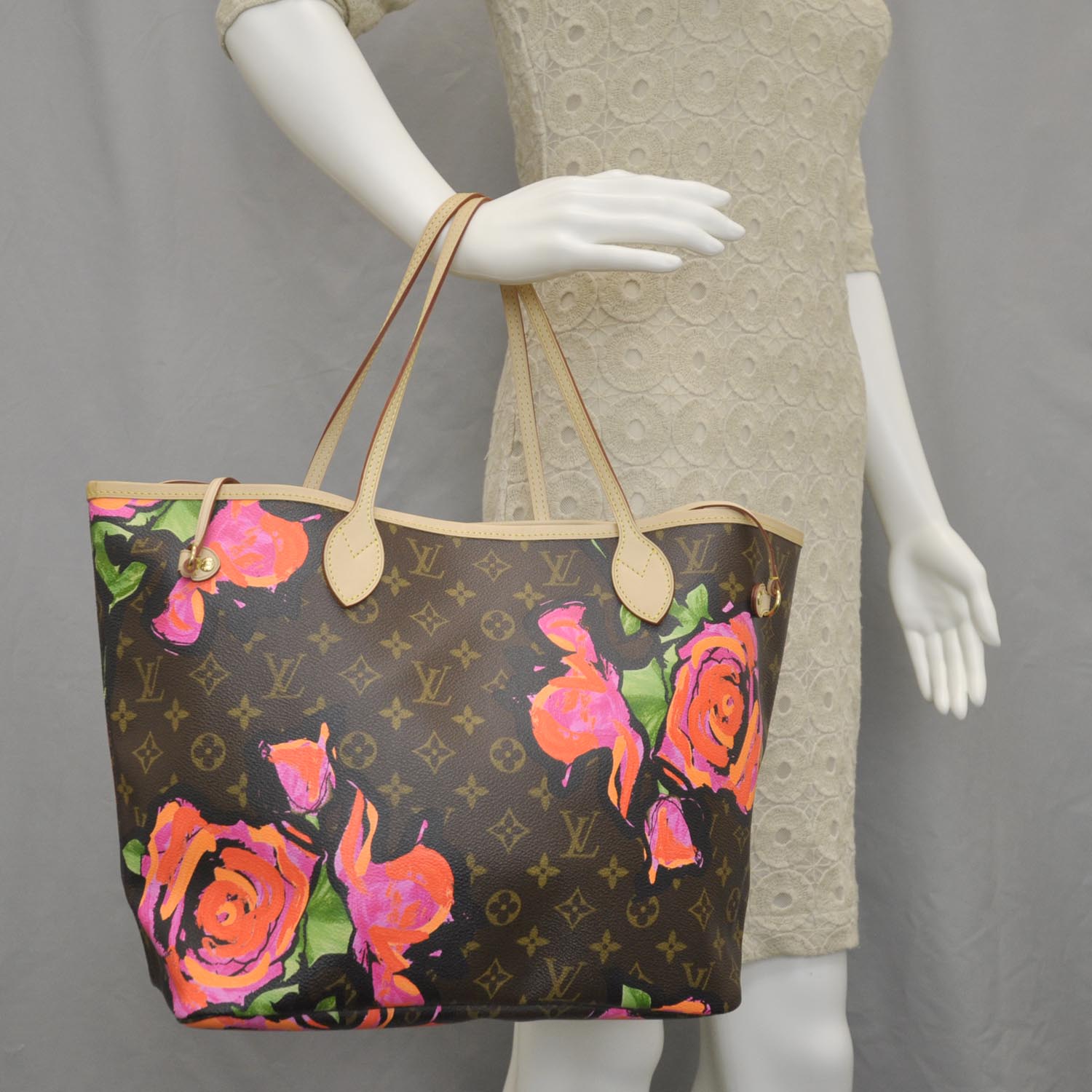 Louis Vuitton Monogram Roses Neverfull MM 2 of 9