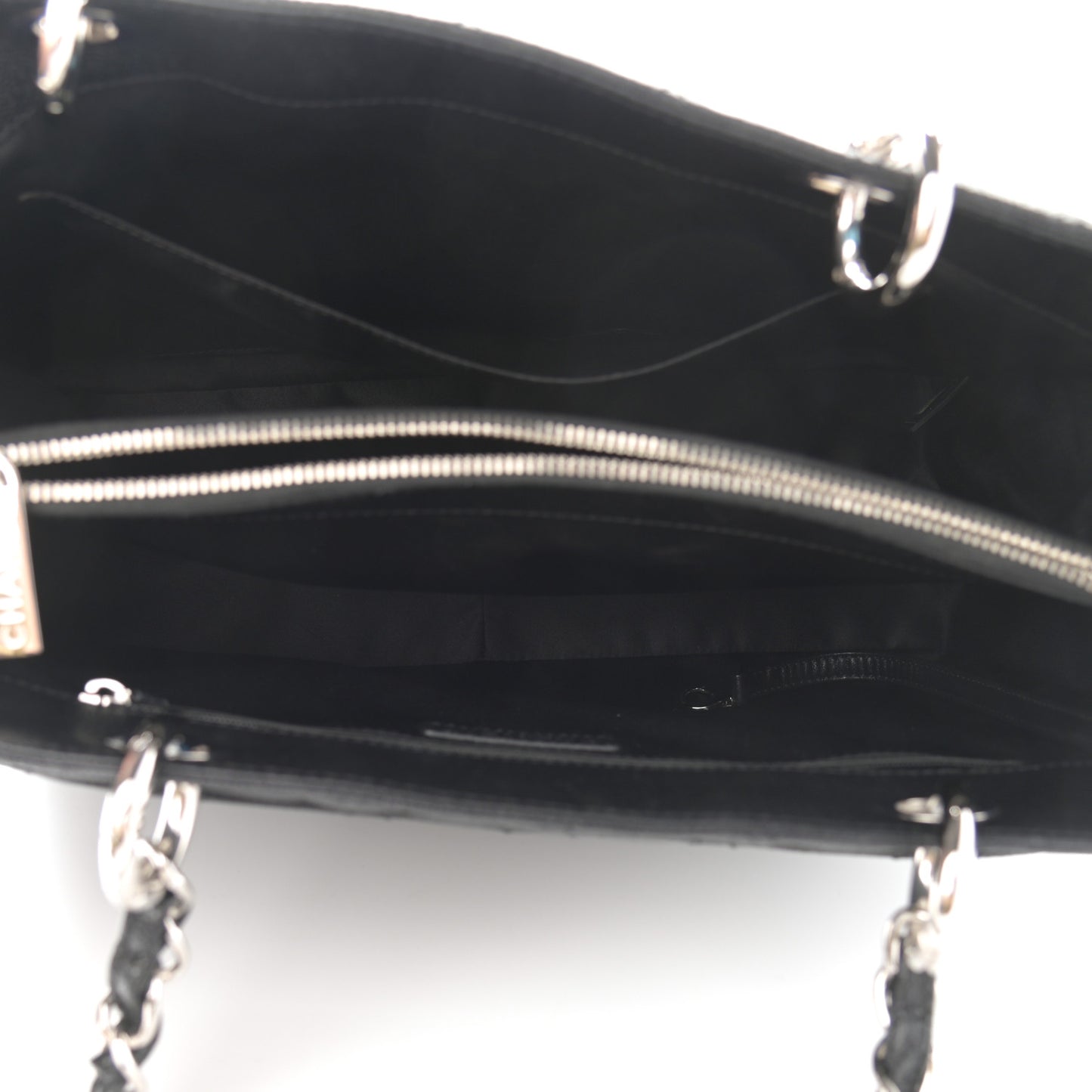 Caviar Quilted Grand Shopping Tote GST Black
