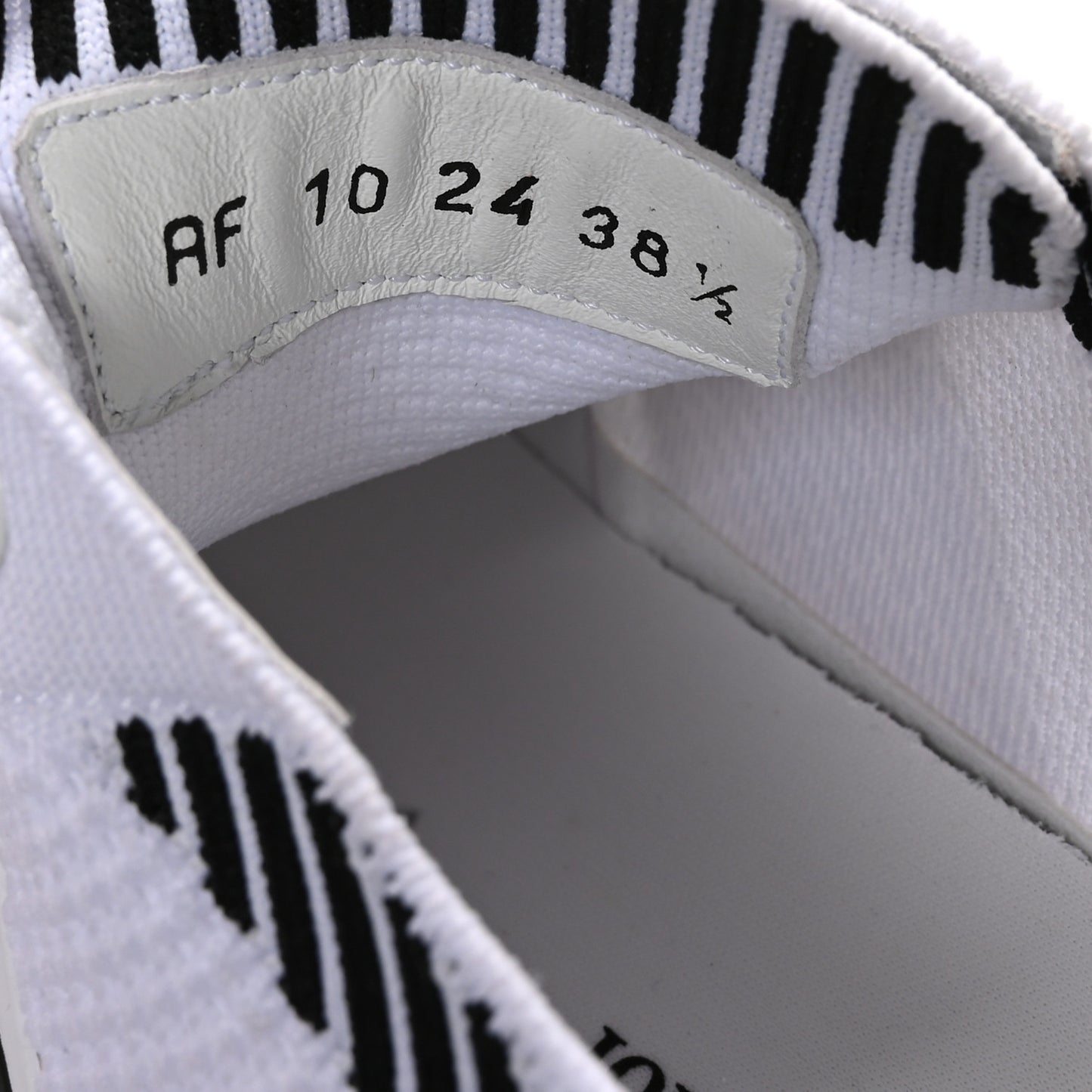 Calfskin Knit Dior Star Low Top Sneakers 38.5 White Black
