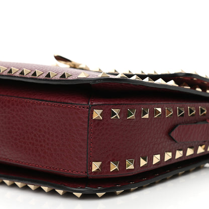 Valentino Garavani Pebbled Calfskin Medium Rockstud Flap Saddle Bag Rubino 9 of 10