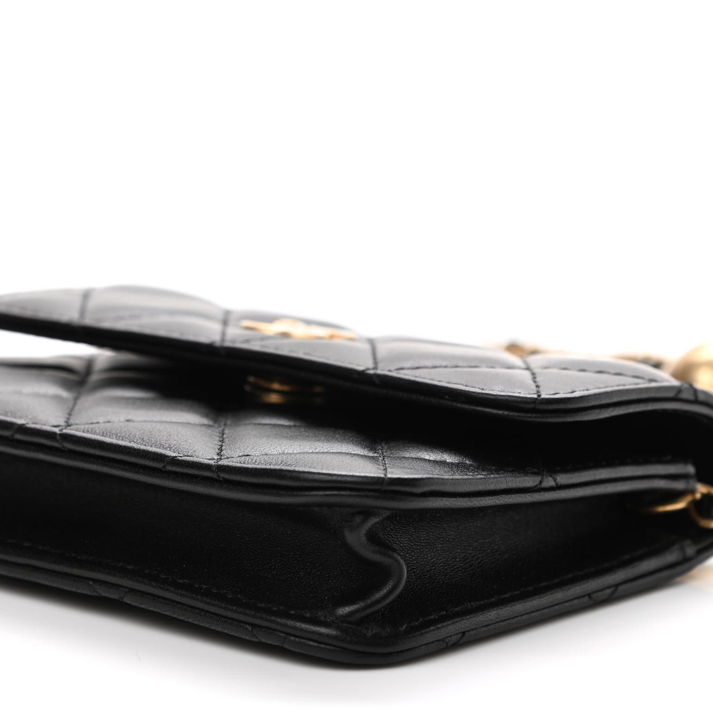Lambskin Quilted Pearl Crush Flap With Chain Black
