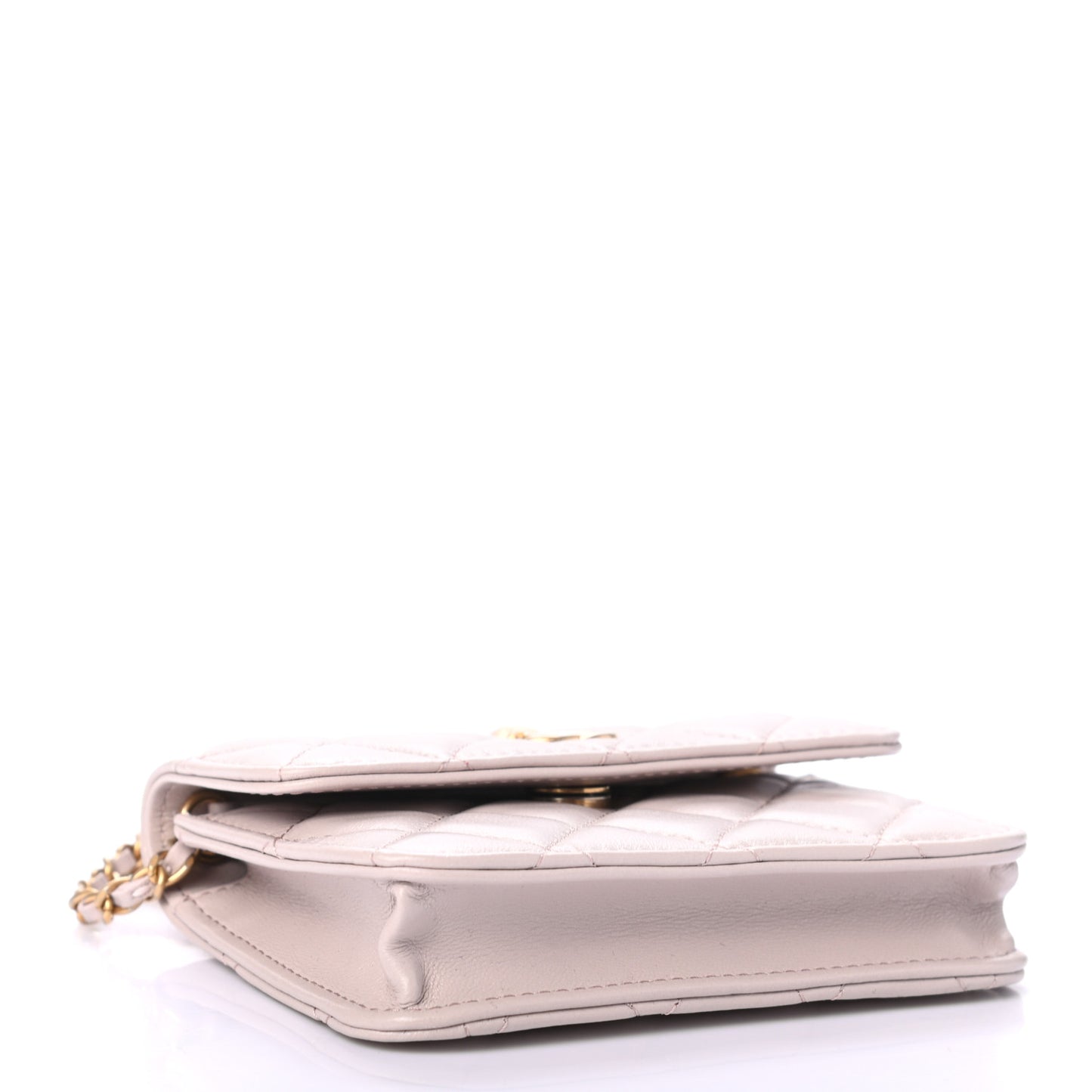 Lambskin Quilted Pearl Crush Clutch With Chain Light Purple