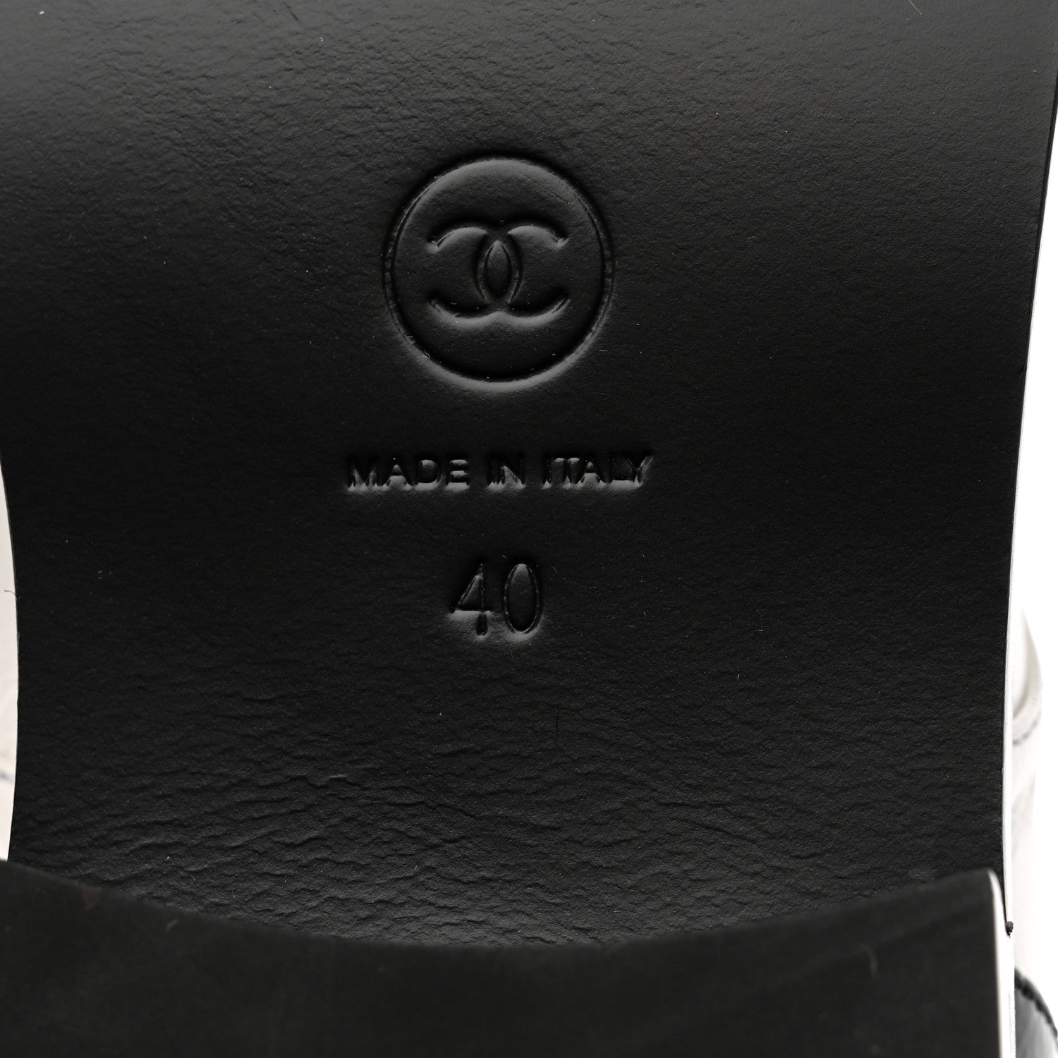 Chanel Distressed Patent Cap Toe Combat Boots 40 White Black 8 of 8