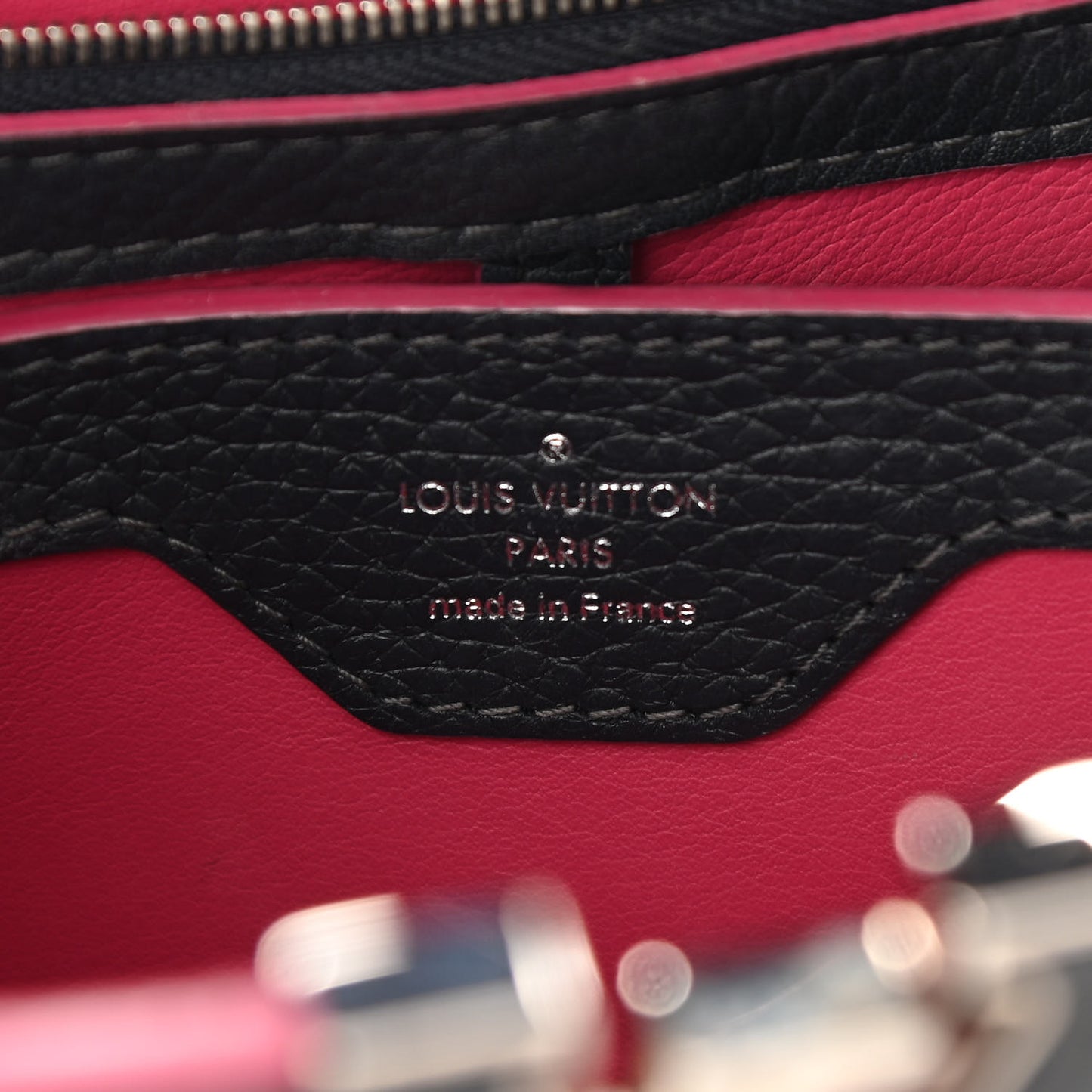Taurillon Capucines PM Black