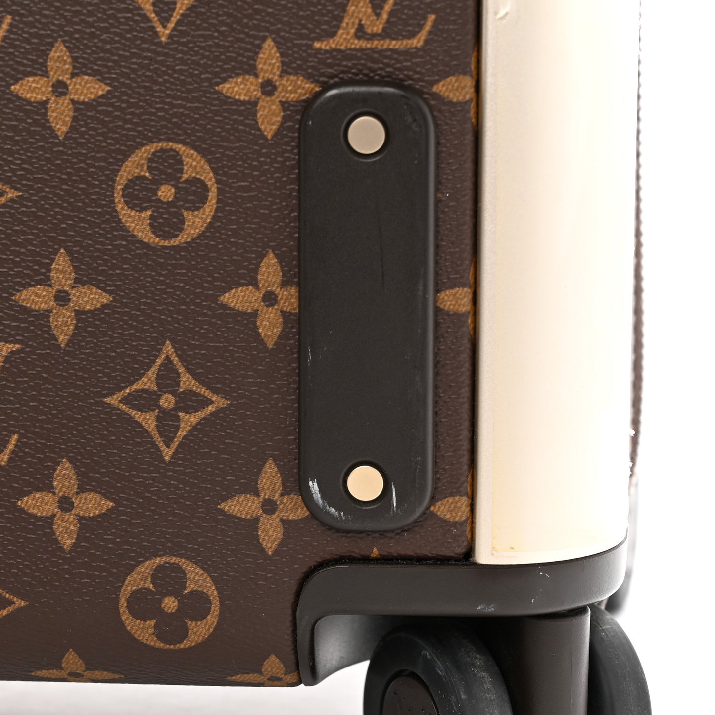 Monogram Horizon 50