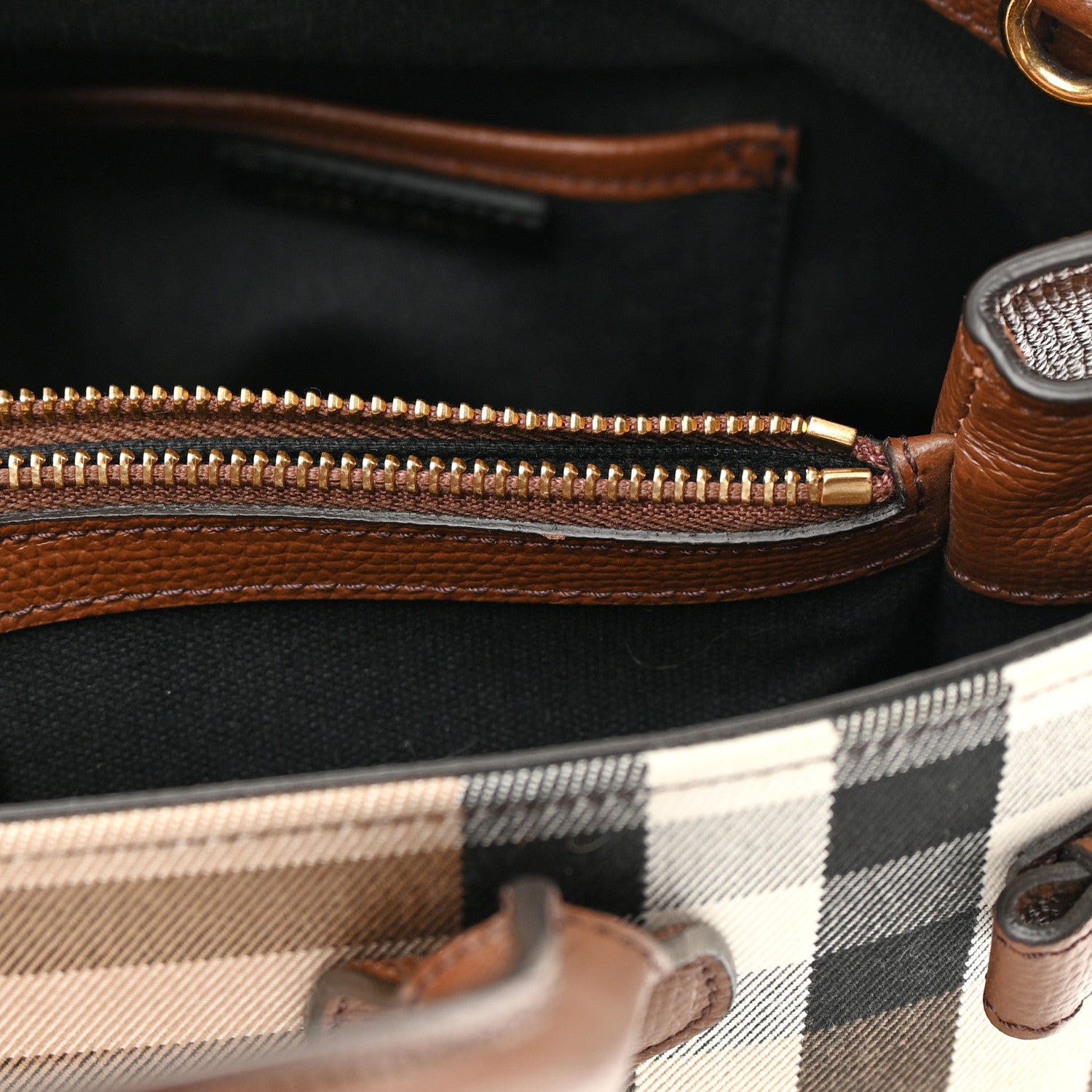 Burberry House Check Grainy Calfskin Medium Banner Tote Brown 13 of 16