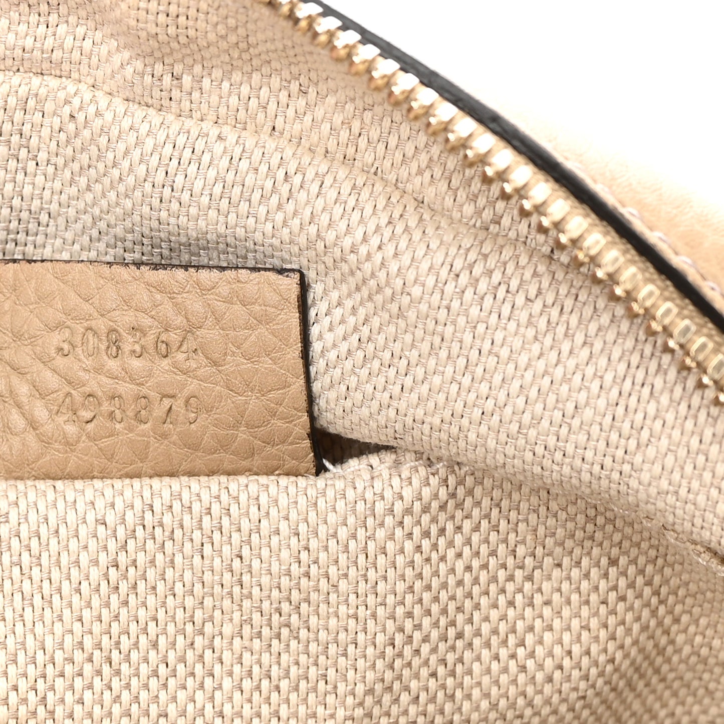 Pebbled Calfskin Small Soho Disco Bag Camelia