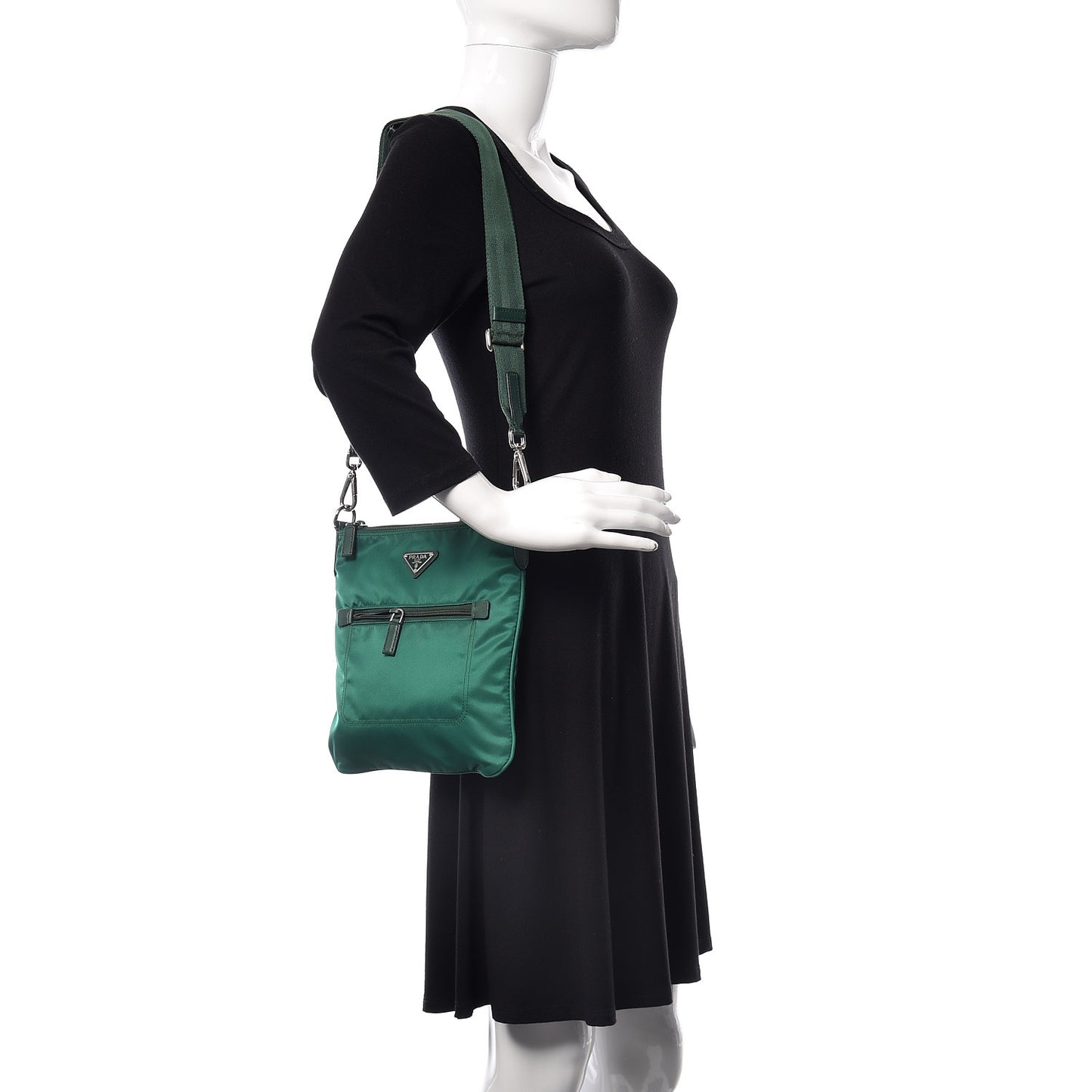 Nylon Flat Messenger Bag Oleandro
