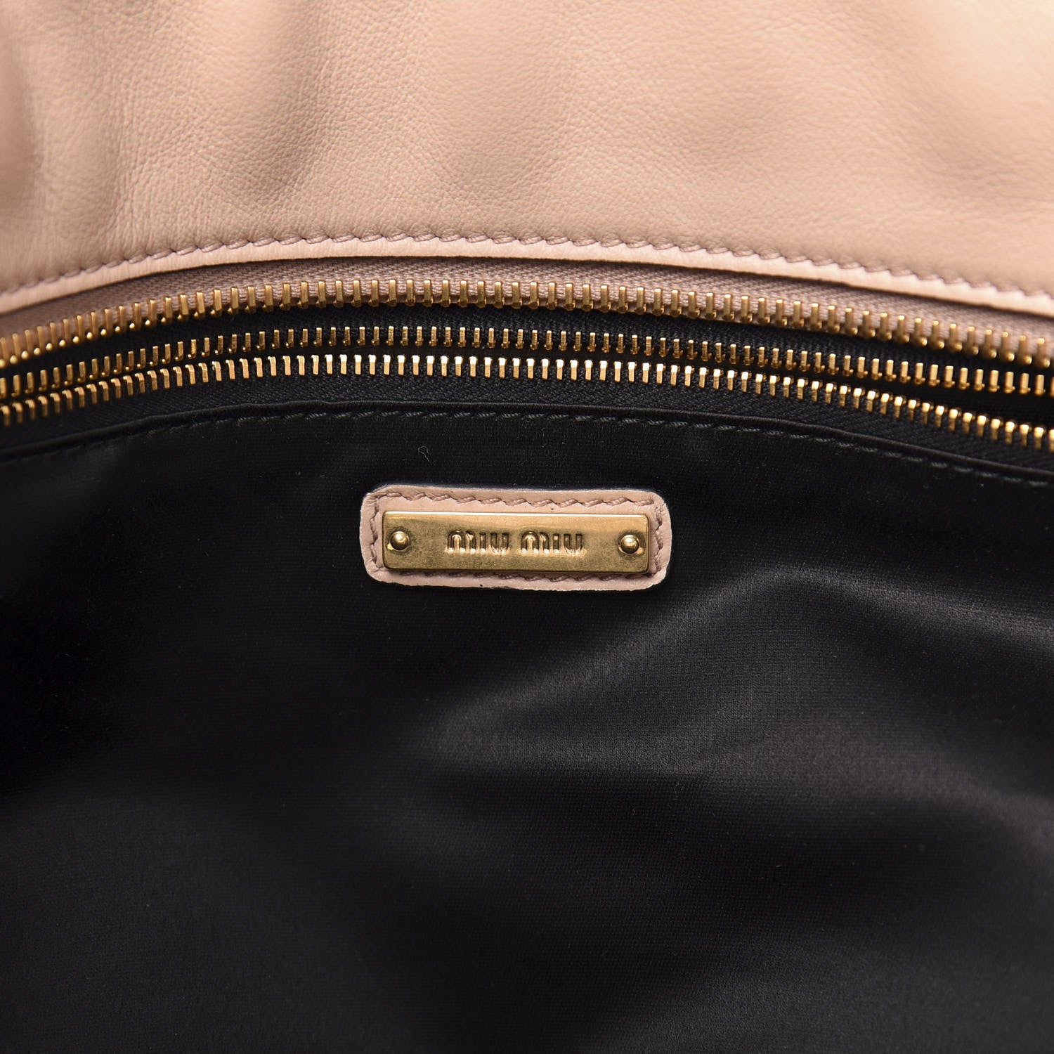 Miu Miu Grace Lux Tote Cipria 6 of 12