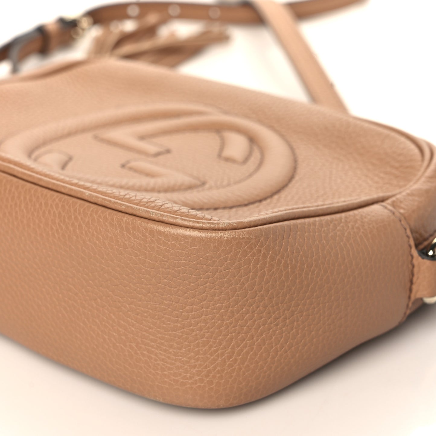 Pebbled Calfskin Small Soho Disco Bag Camelia