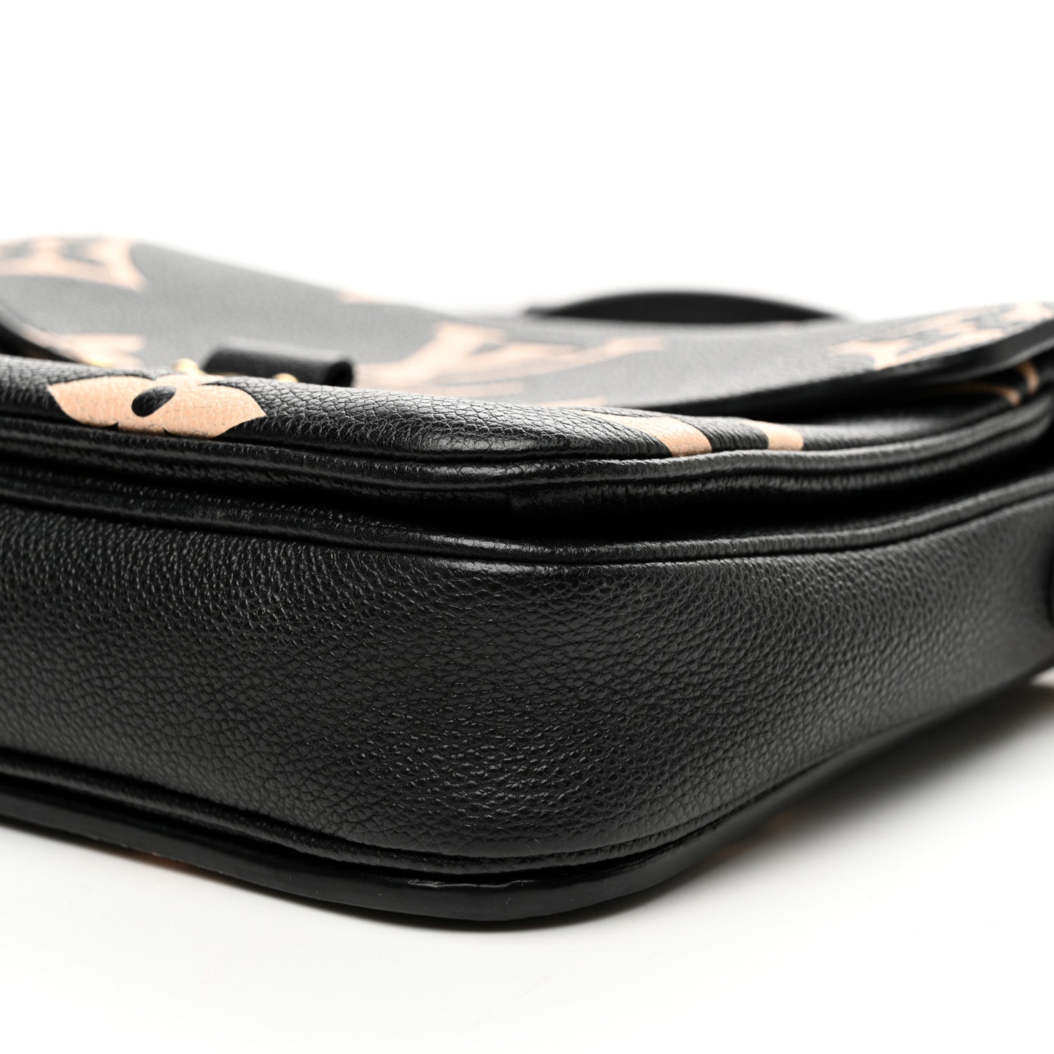 Louis Vuitton Empreinte Monogram Giant Pochette Metis Black Beige 9 of 11