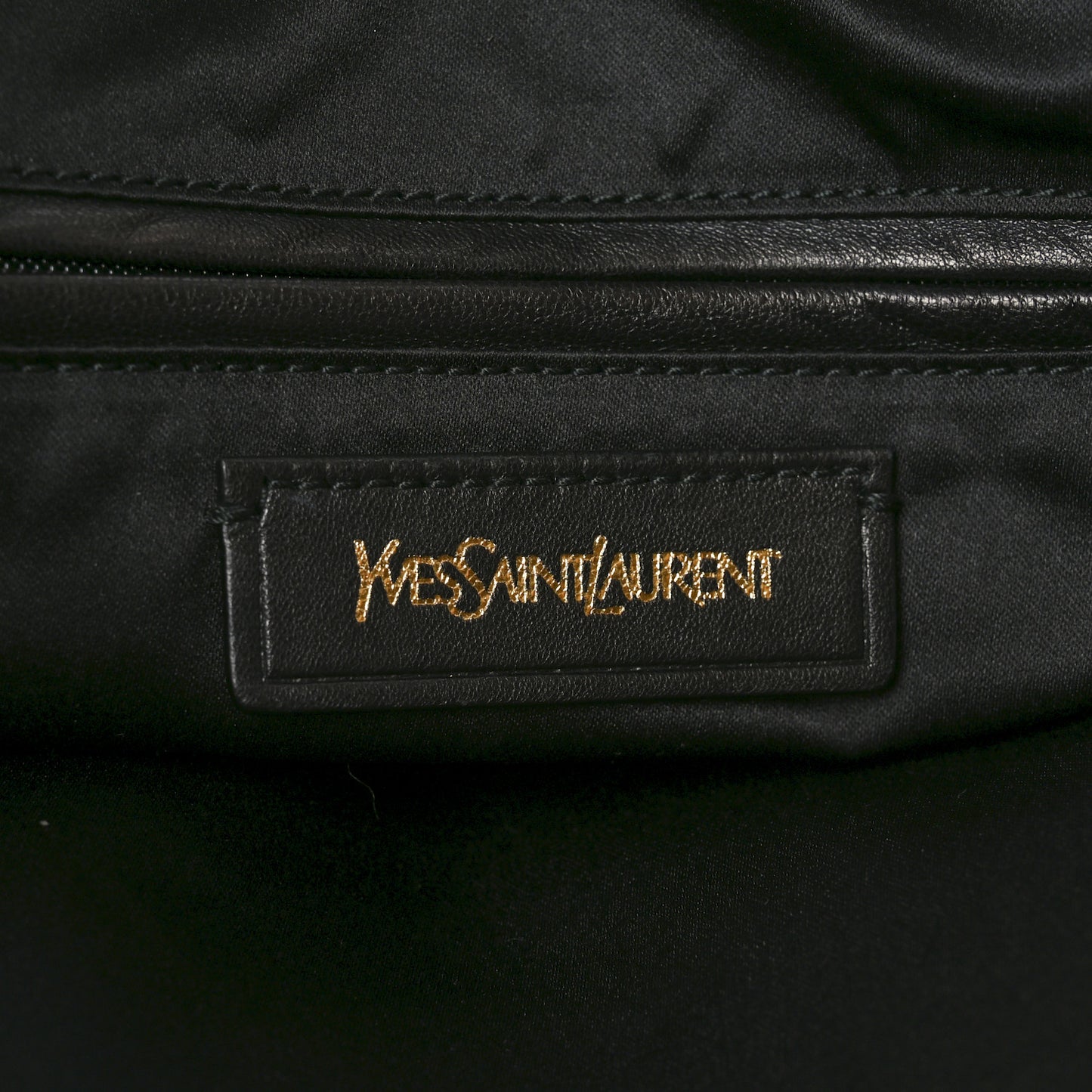 Calfskin Oversized Muse Black