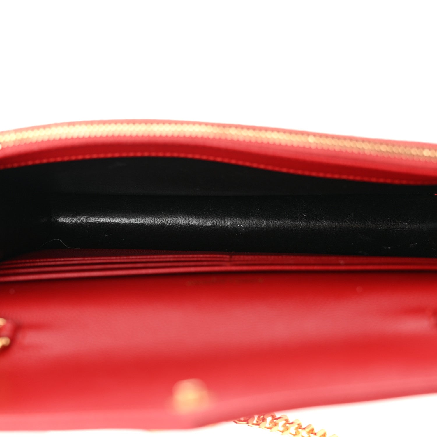 Saint Laurent Grain De Poudre Matelasse Chevron Monogram Envelope Chain Wallet  New Red 5 of 14
