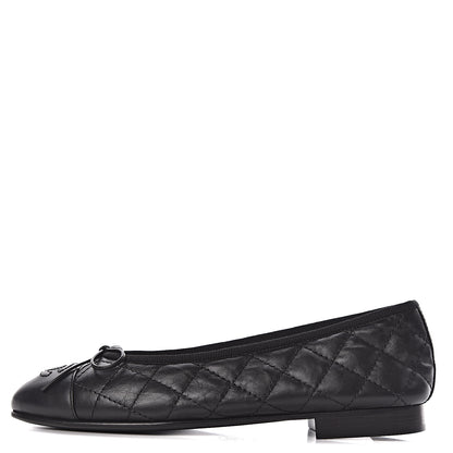 Chanel Aged Calfskin Quilted Cap Toe Ballerina Flats 35.5 Black 1 of 10