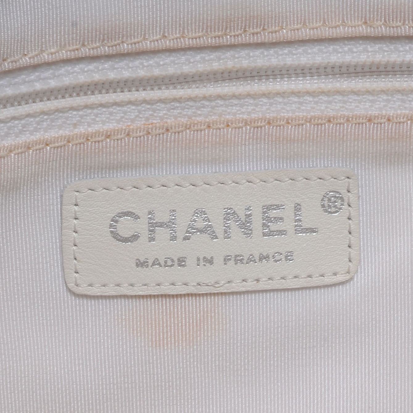 Caviar CC Hobo White