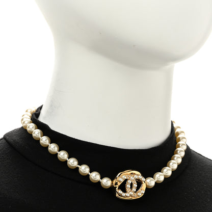 Chanel Pearl Crystal CC Logo Choker Gold White 2 of 5