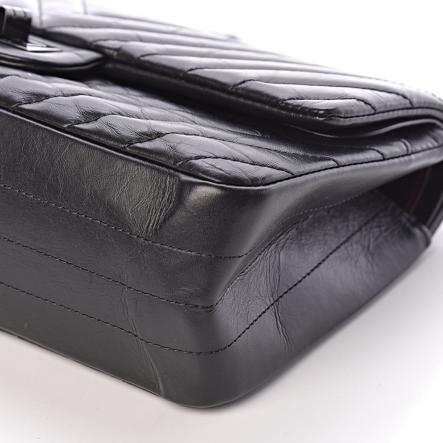 Chanel Aged Calfskin Chevron Quilted 2.55 Reissue 225 Flap So Black 10 of 11