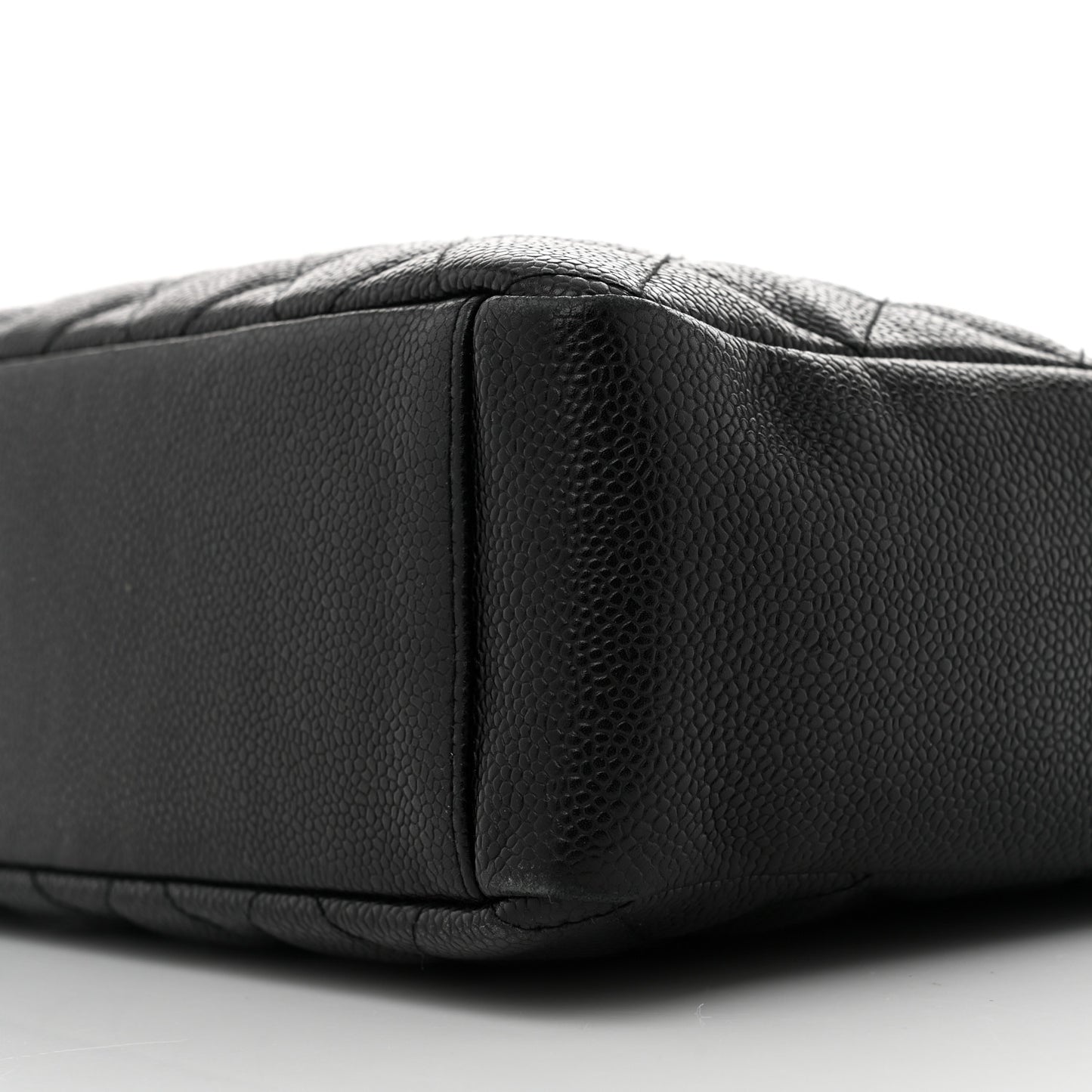 Caviar Quilted Petit Shopping Tote PST Black