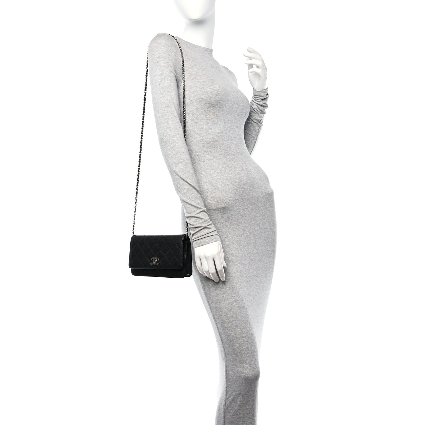 Caviar Quilted CC Logo Wallet on Chain WOC Black