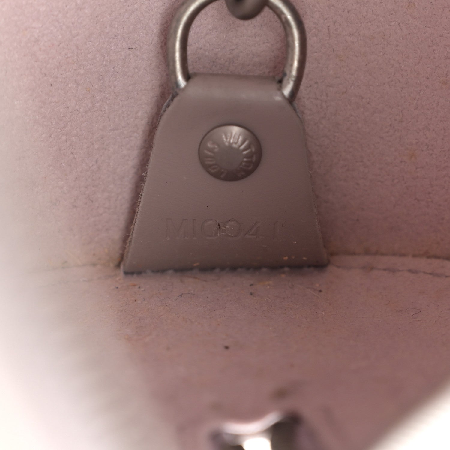 Louis Vuitton Epi Soufflot Lilac 8 of 15