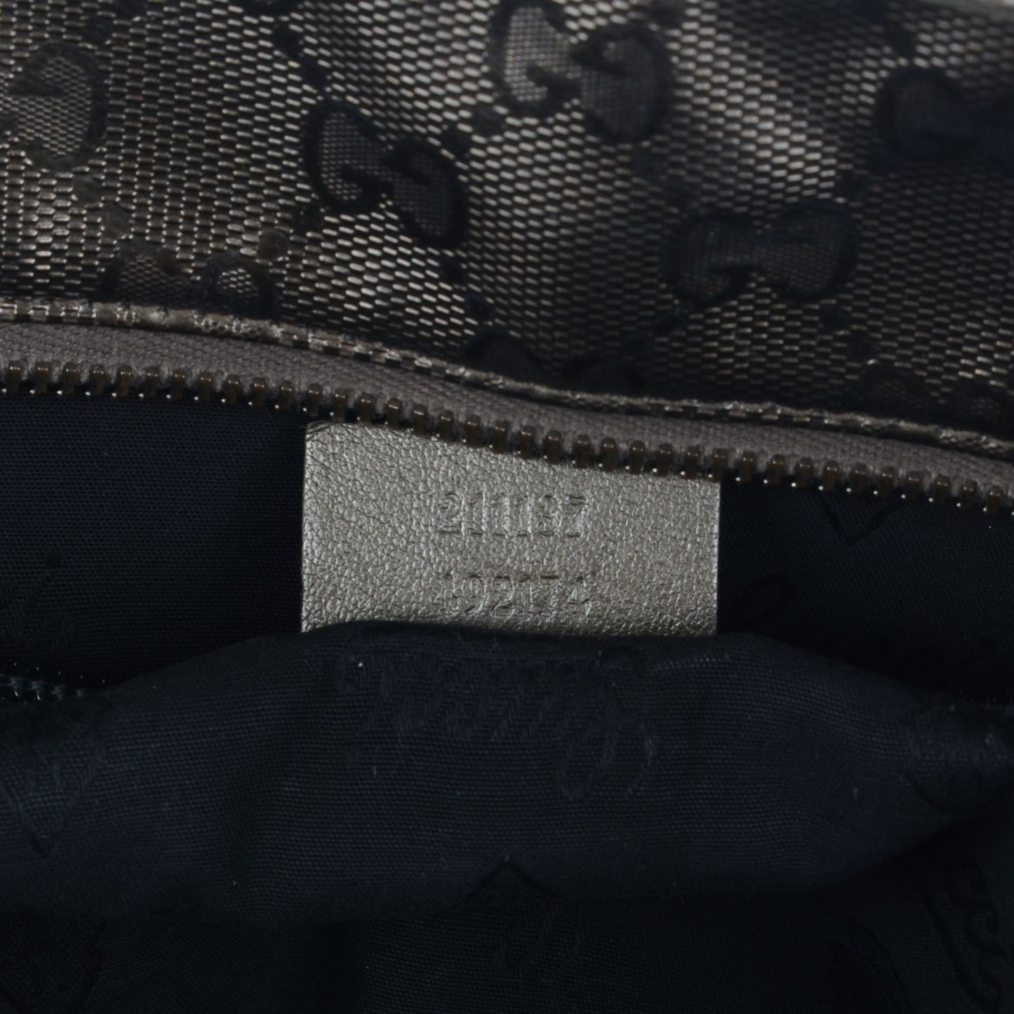 Imprime Monogram Medium Zippered Shopping Tote Pewter