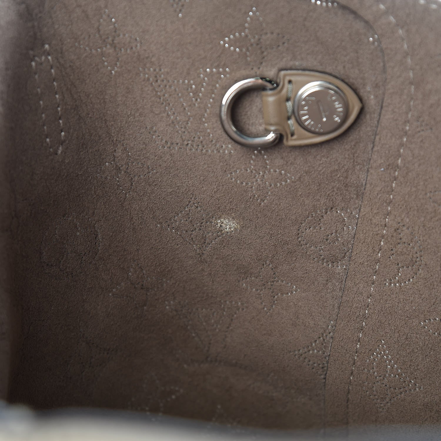 Louis Vuitton Mahina Hina PM Galet 11 of 23