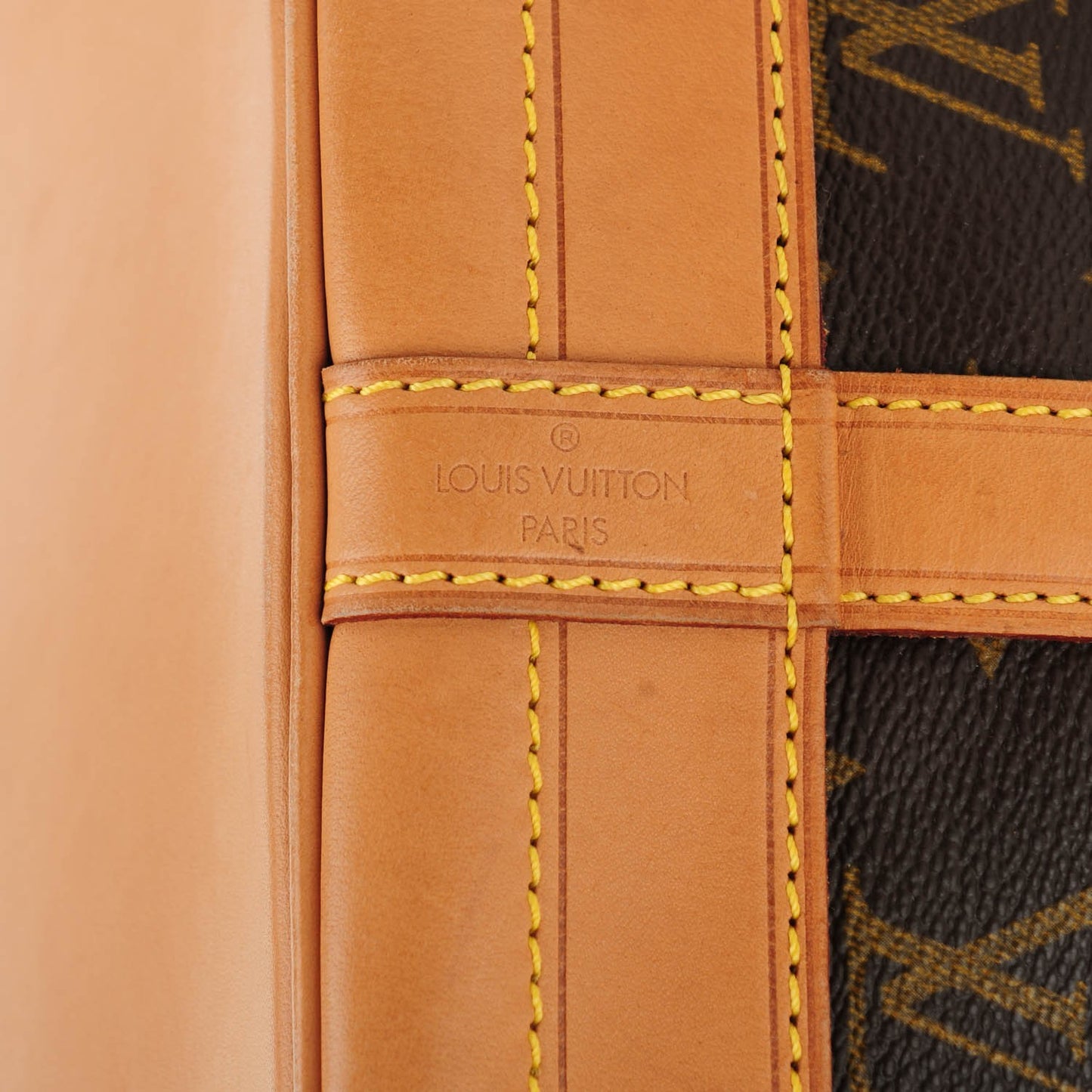 Monogram Noe