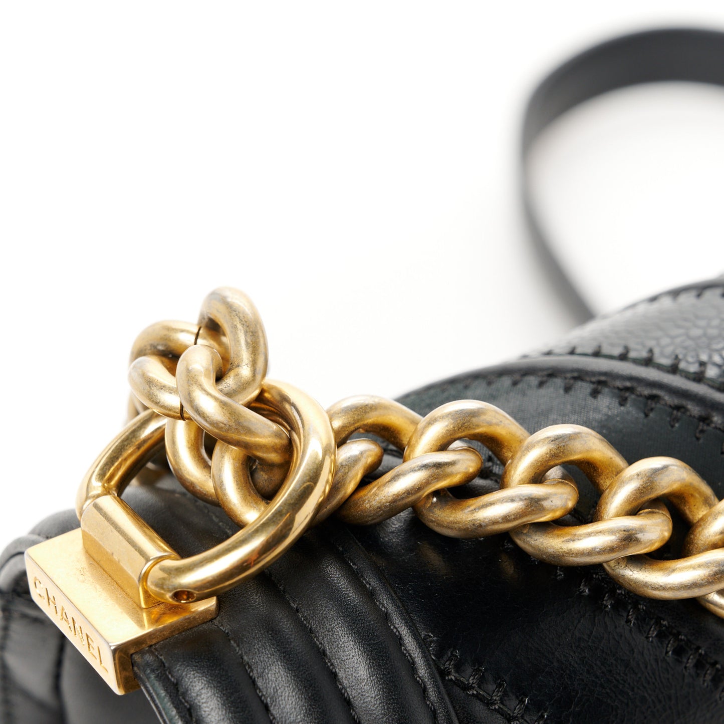 Caviar Glazed Calfskin Chevron Medium Boy Flap Black