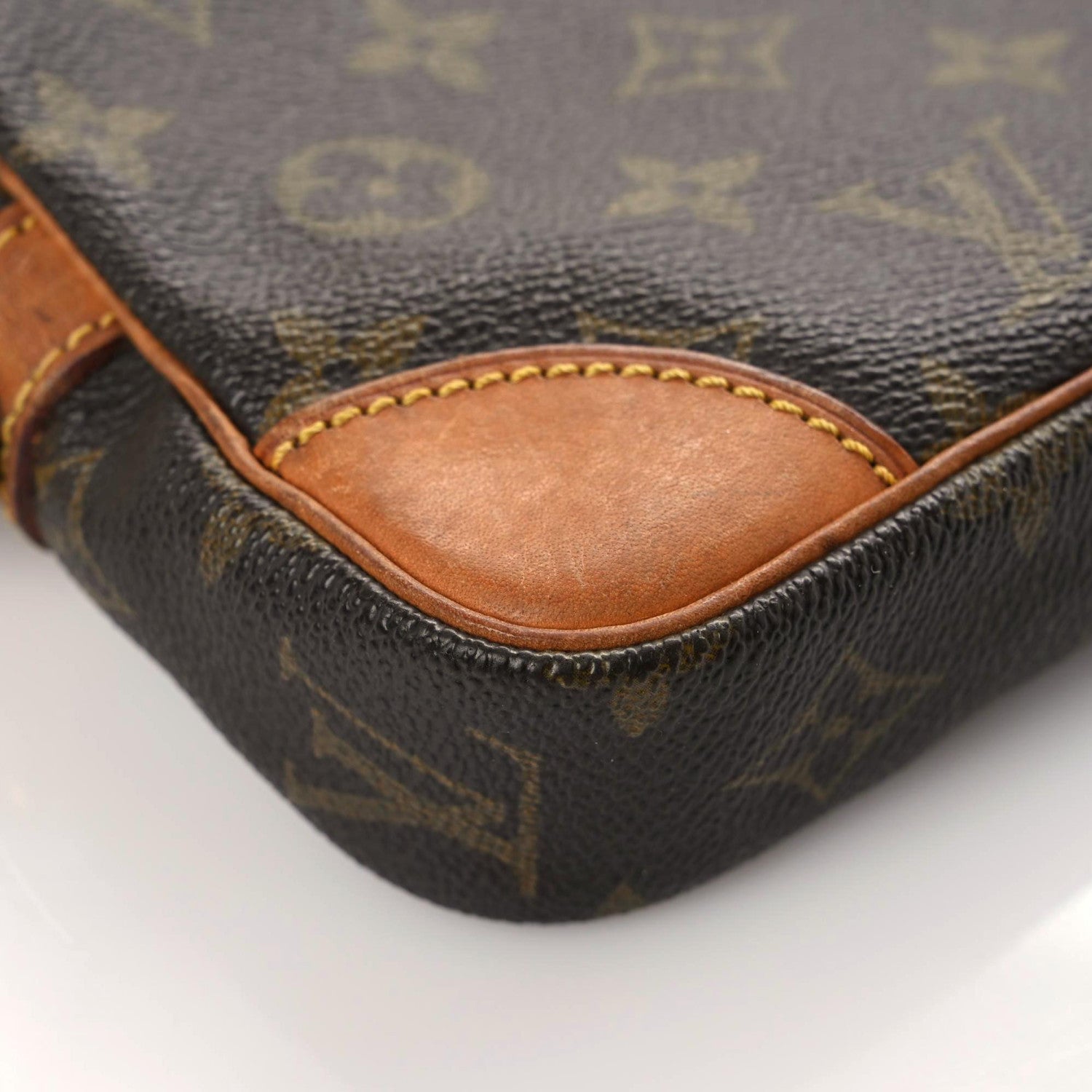 Louis Vuitton Monogram Pochette Marly Dragonne 22 5 of 19