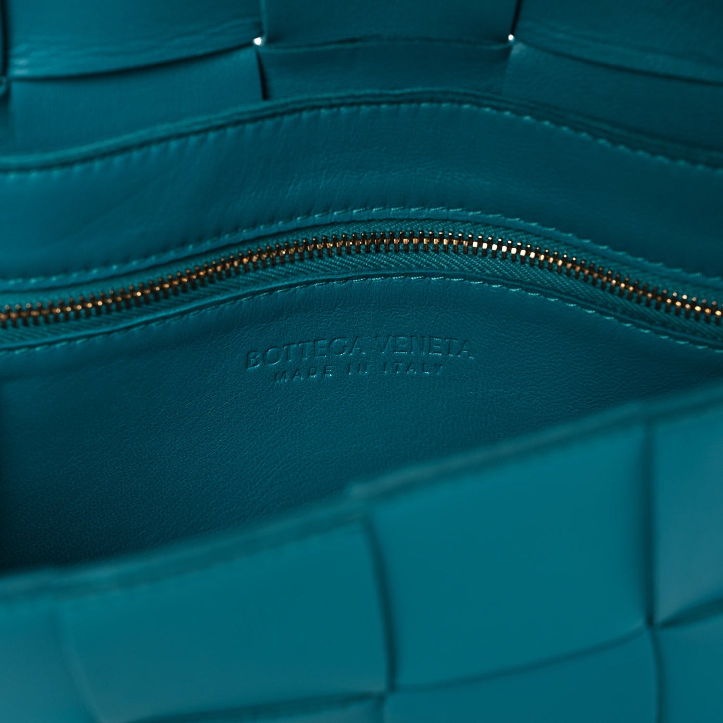 Lambskin Maxi Intrecciato Cassette Crossbody Bag Petrol Blue